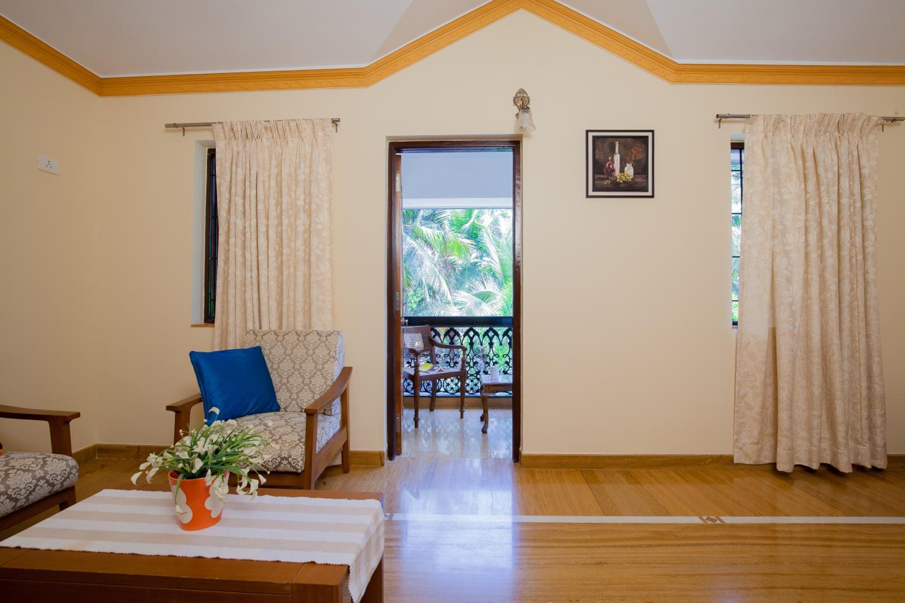 Mistral Holidays Near Trinity Beach & Benaulim Beach