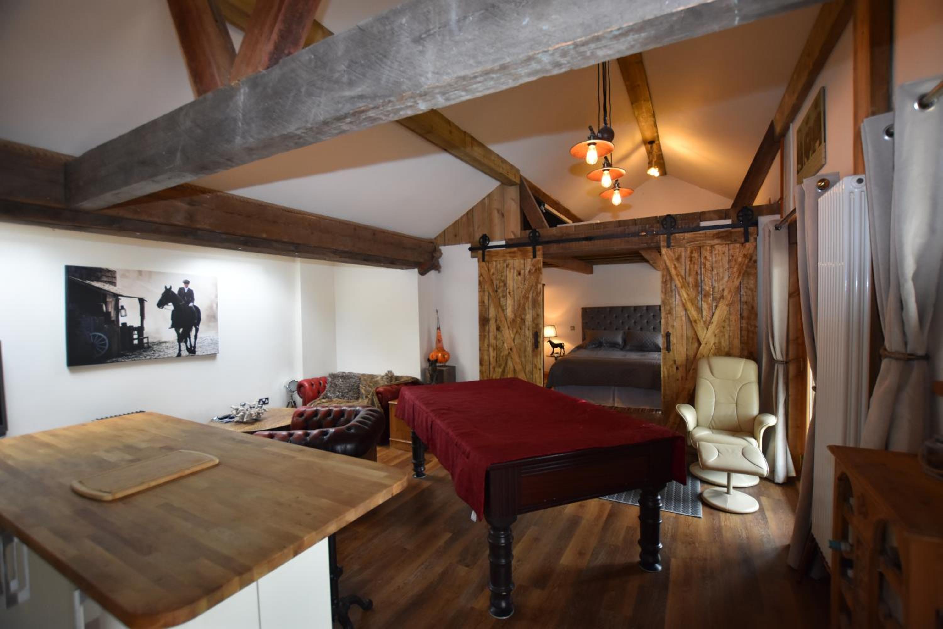 Oak tree stables cottage view 5