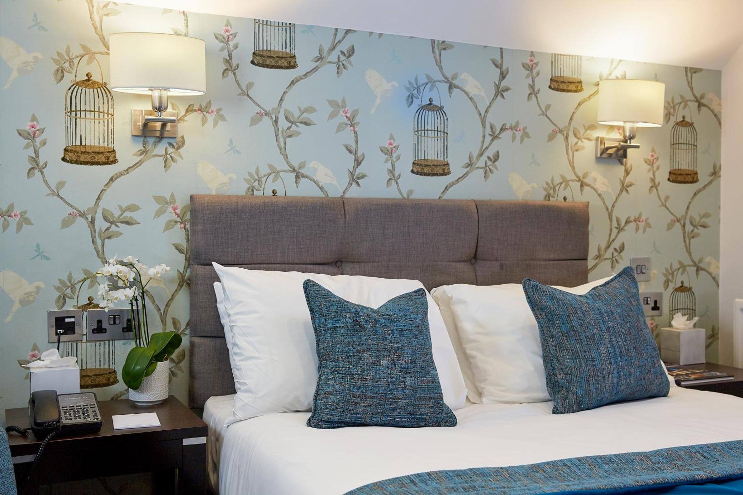 Guildford Vacations - Mandolay Hotel Guildford - Property Image 6