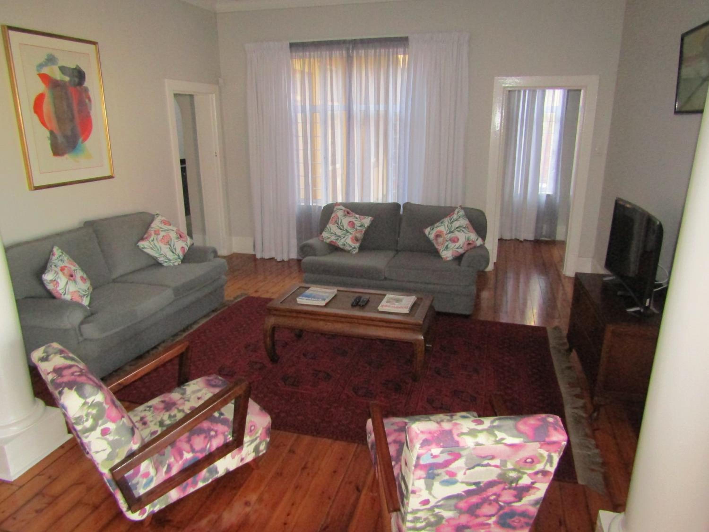 Harcourt Lodge