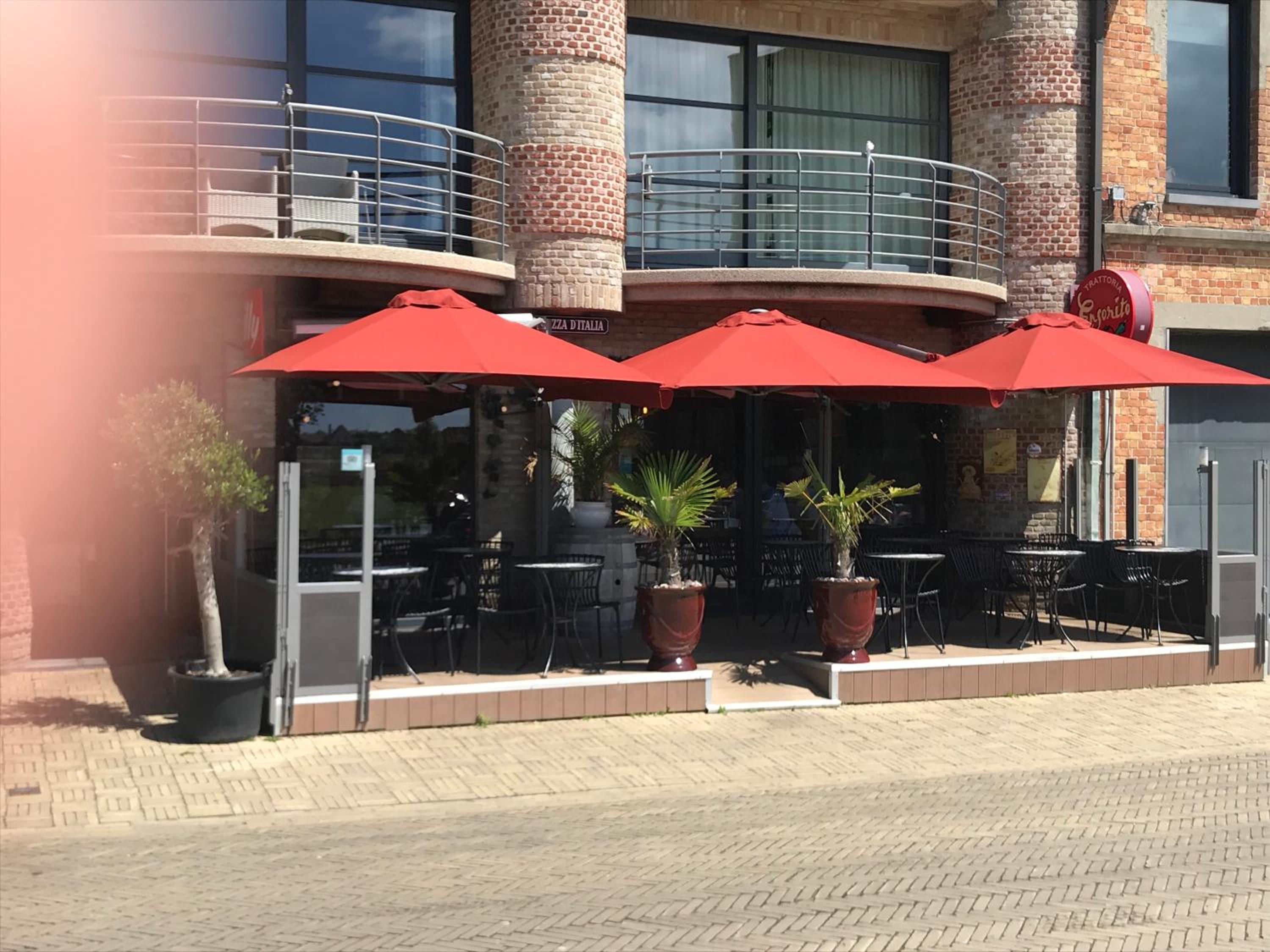 Residentie Hydro Palace, Zeedijk 250!