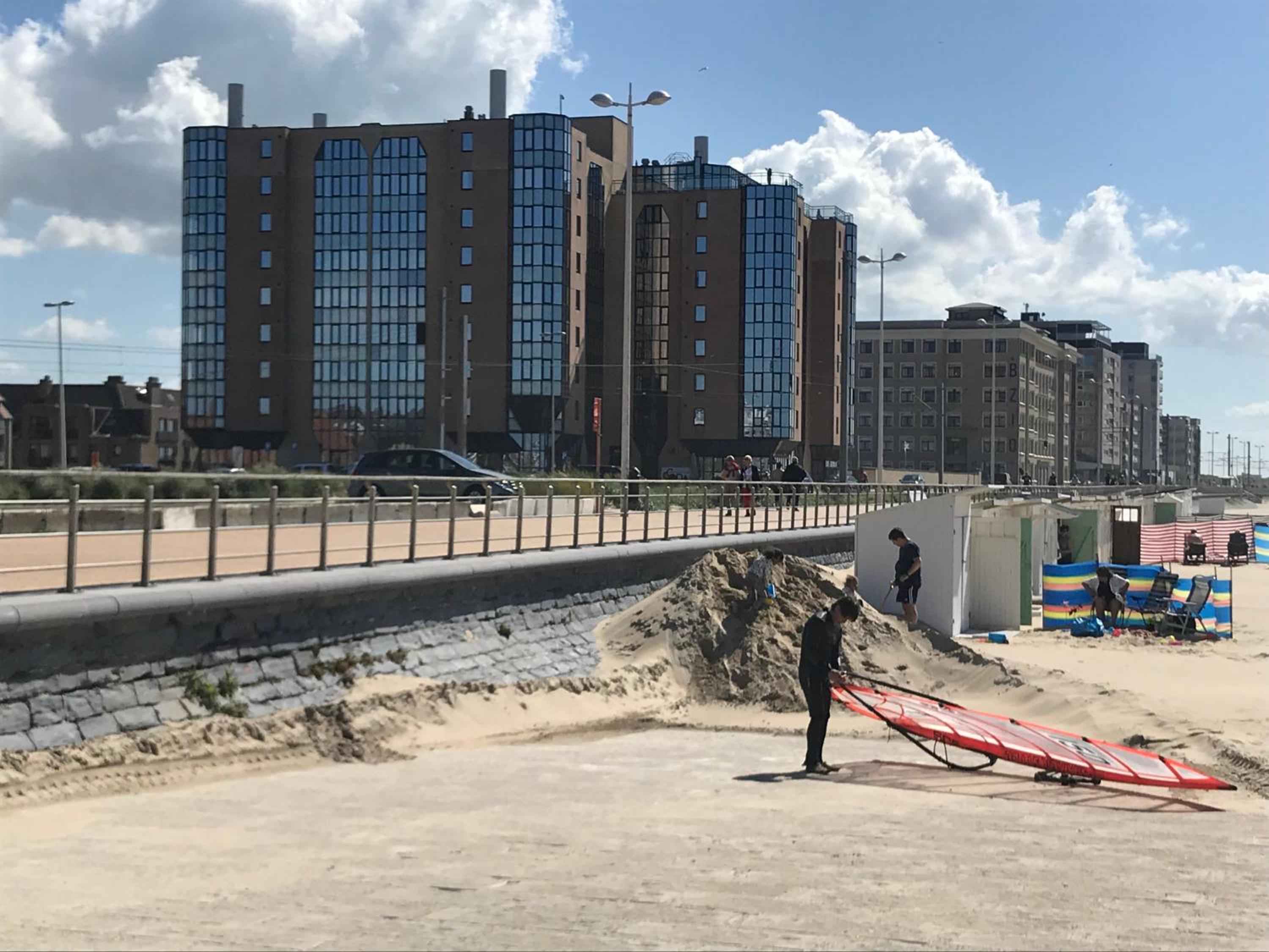 Residentie Hydro Palace, Zeedijk 250!