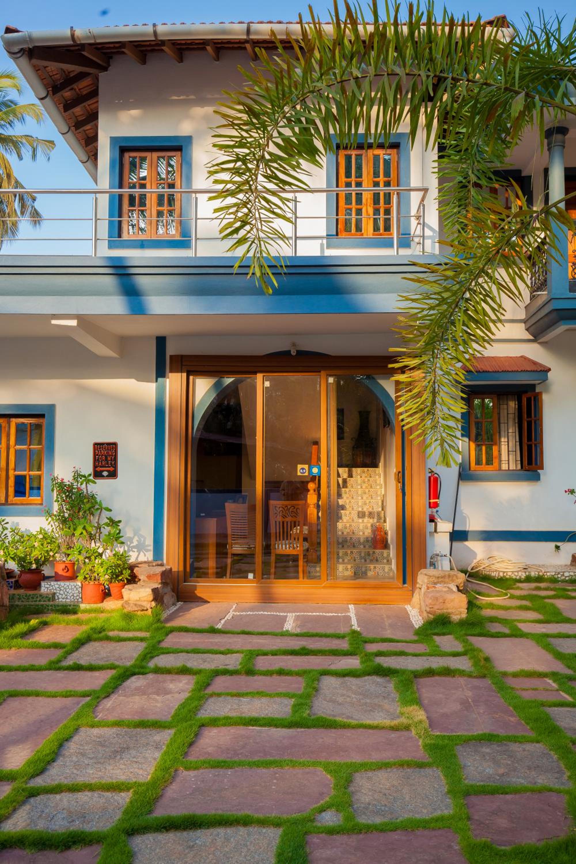 Mistral Holidays Near Trinity Beach & Benaulim Beach