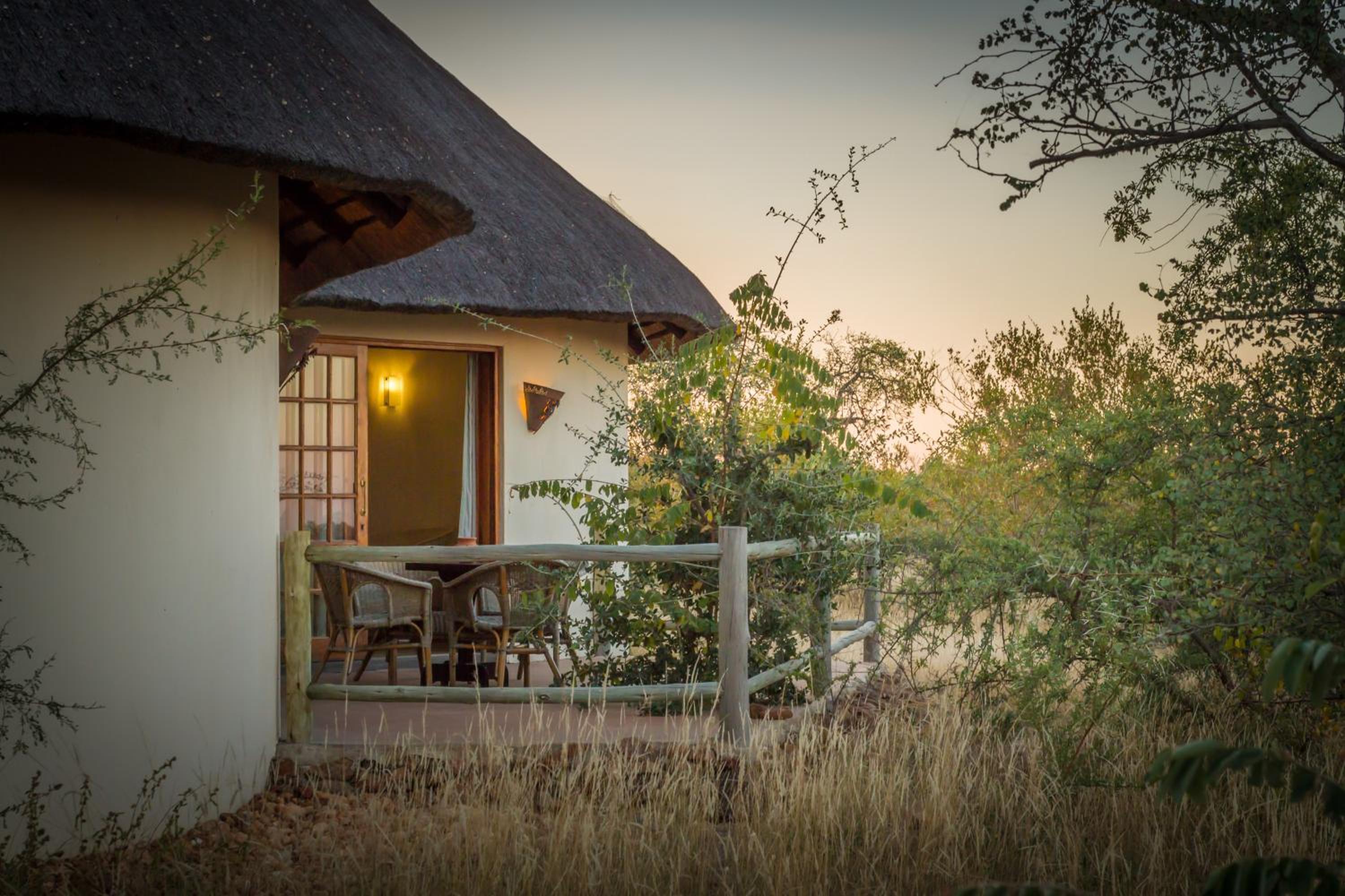Mbizi Bush Lodge