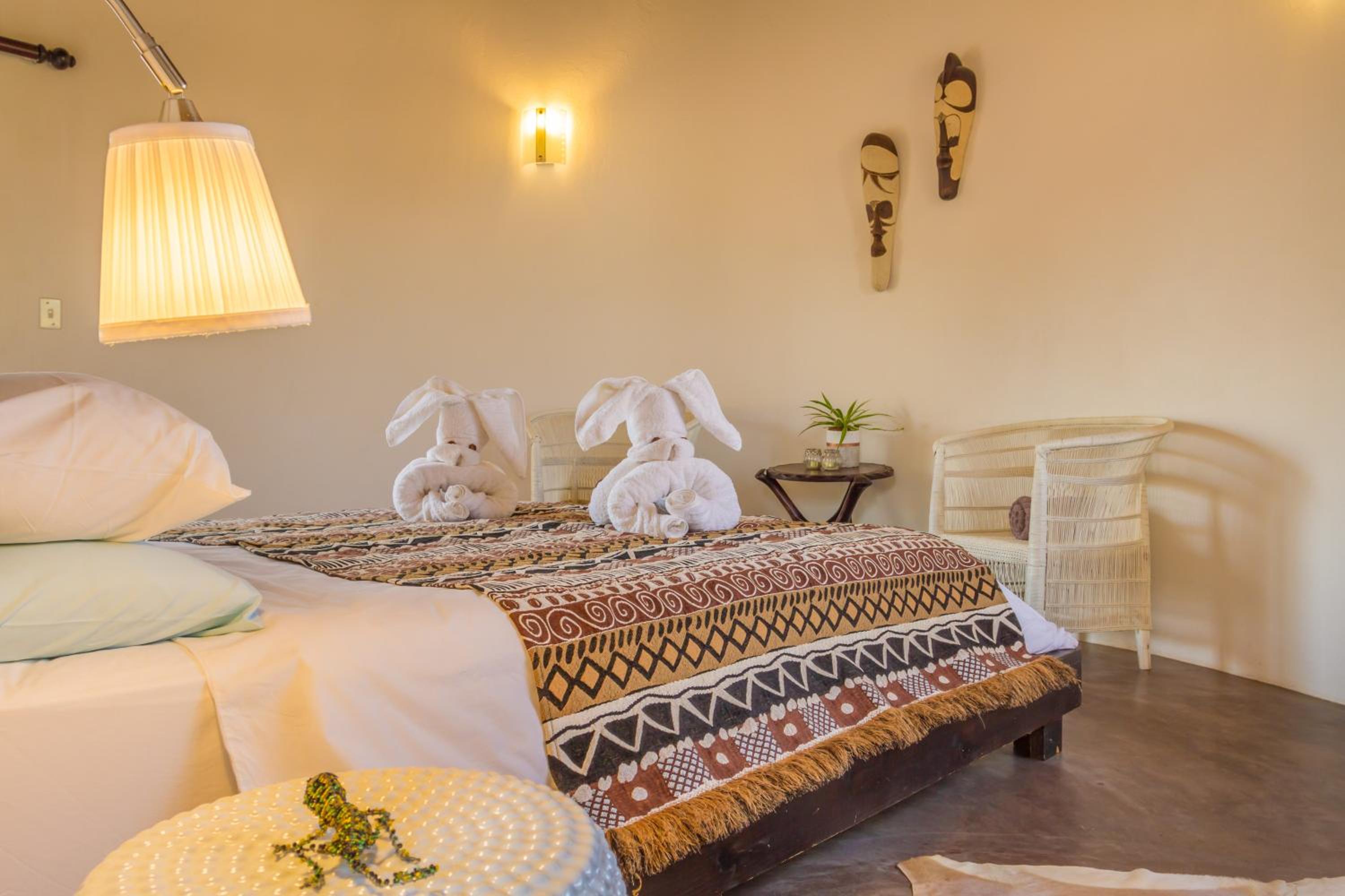 Mbizi Bush Lodge