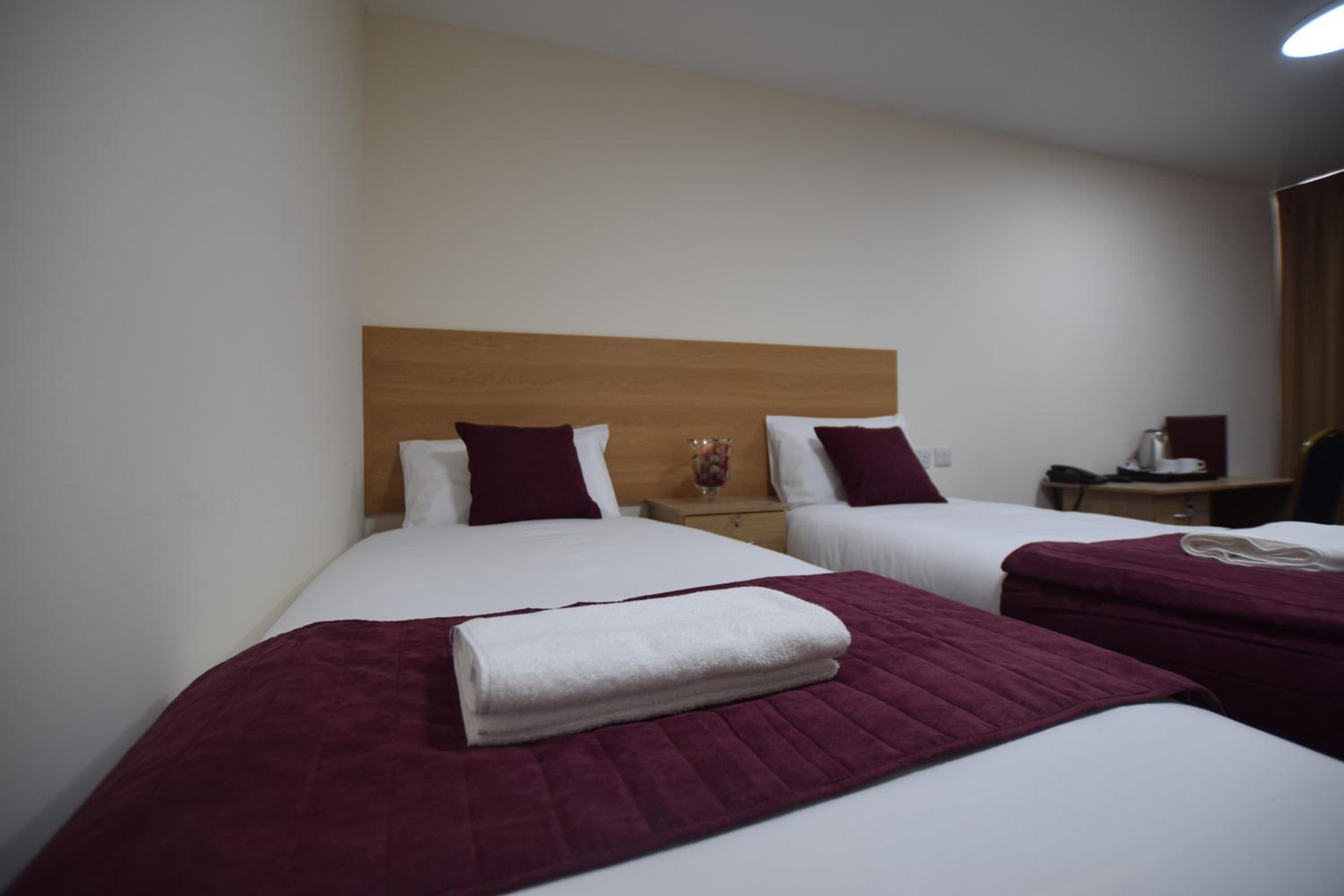 Ilford Vacations - PremierLux Serviced Apartments - Property Image 12