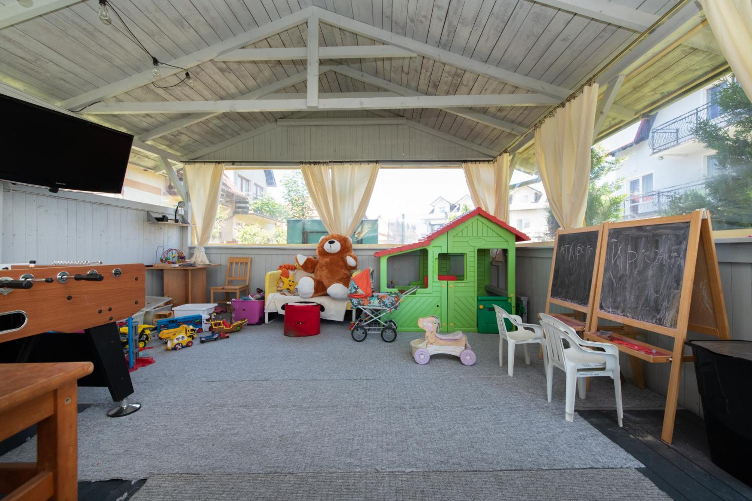 activities & amenities