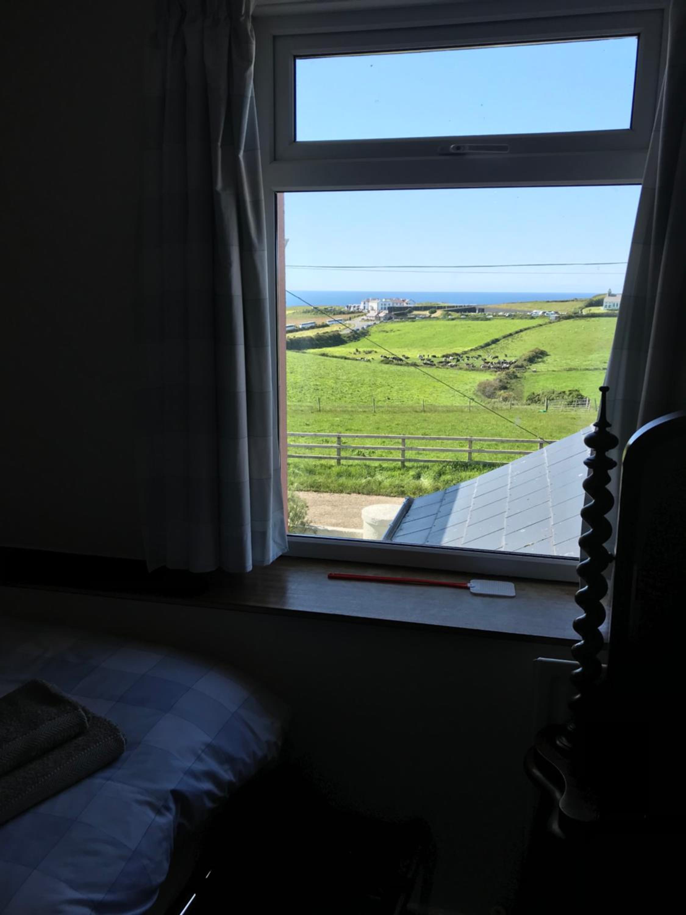 Carnside Guest House