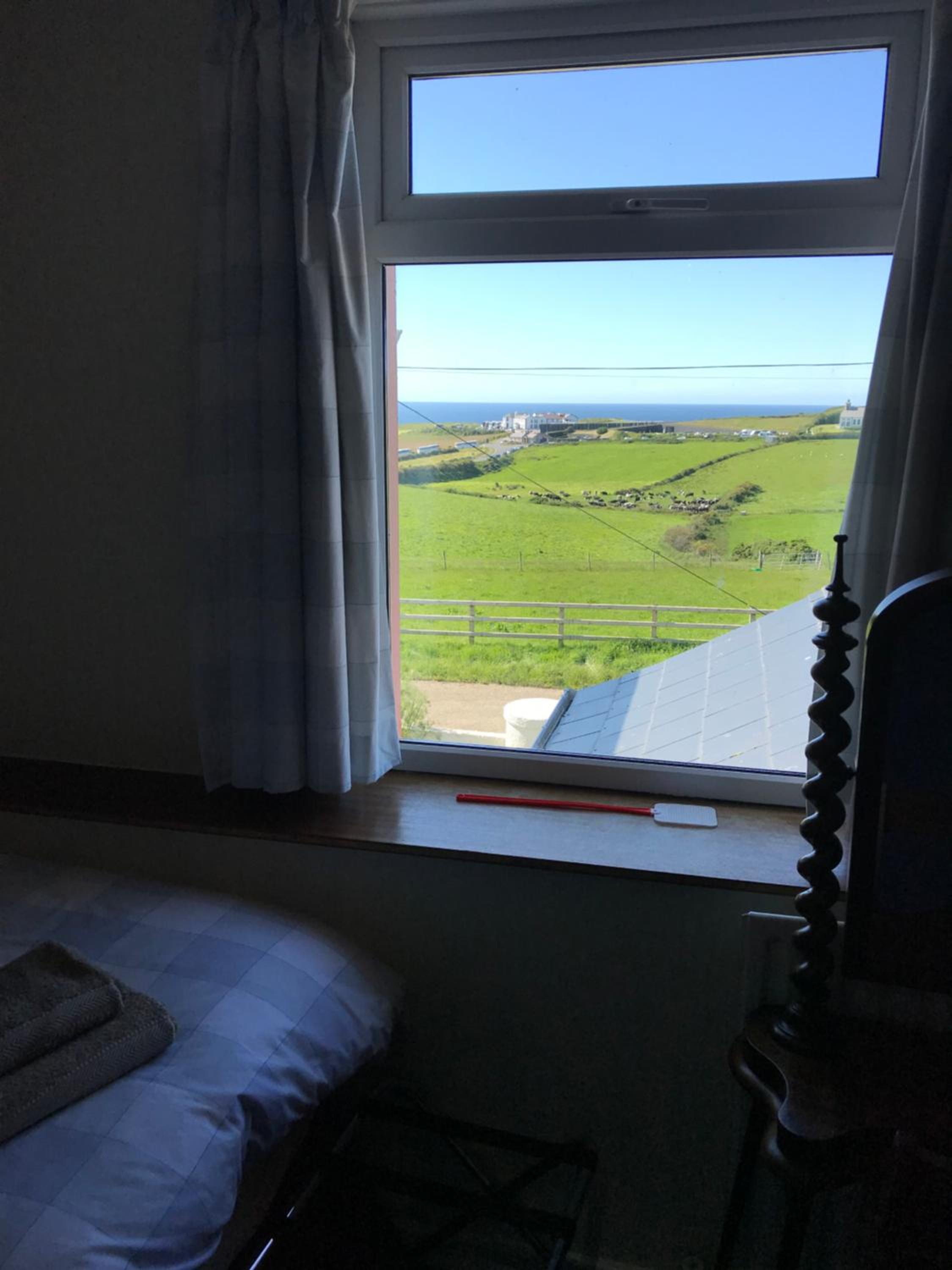 Carnside Guest House