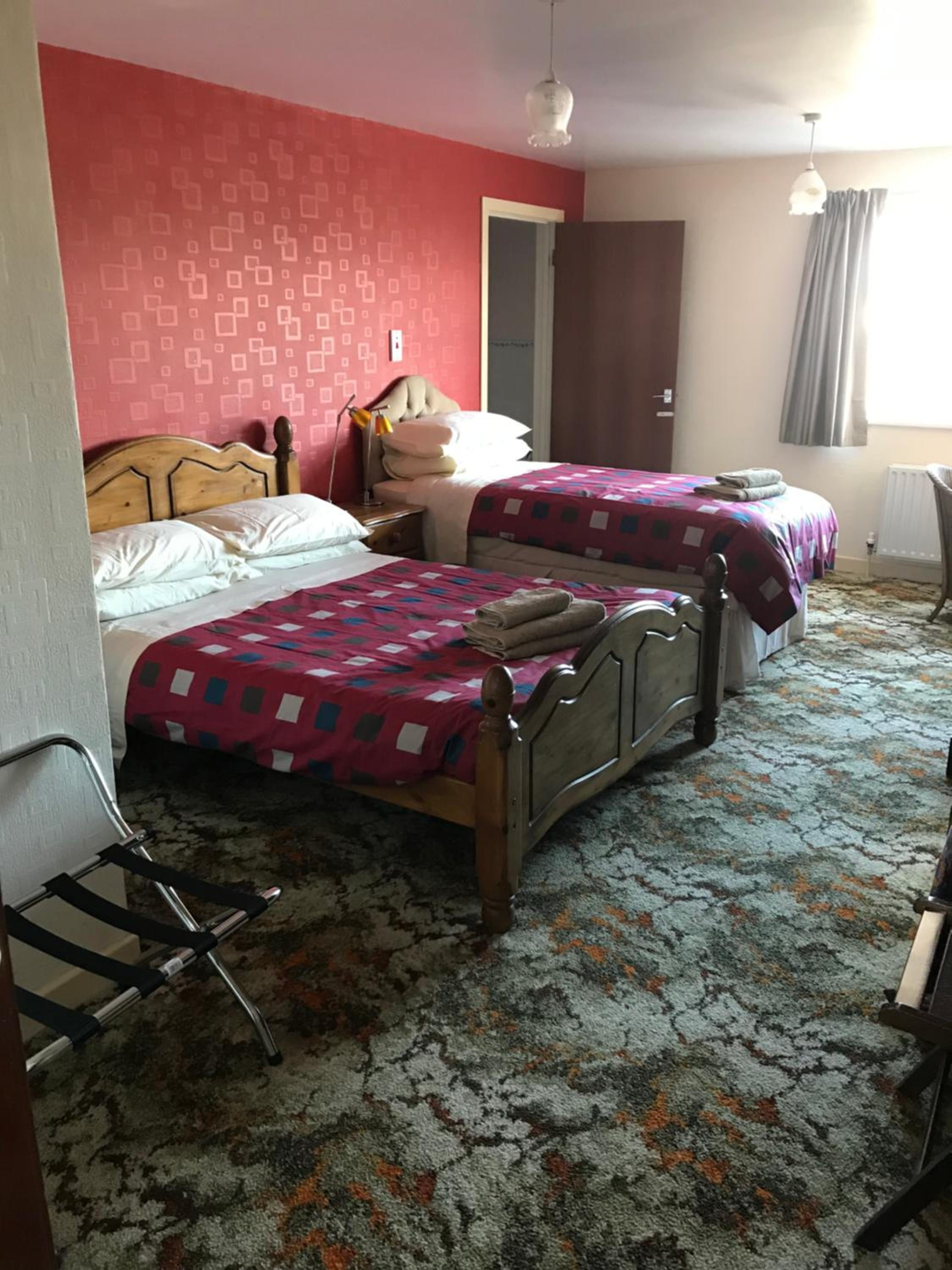 Carnside Guest House