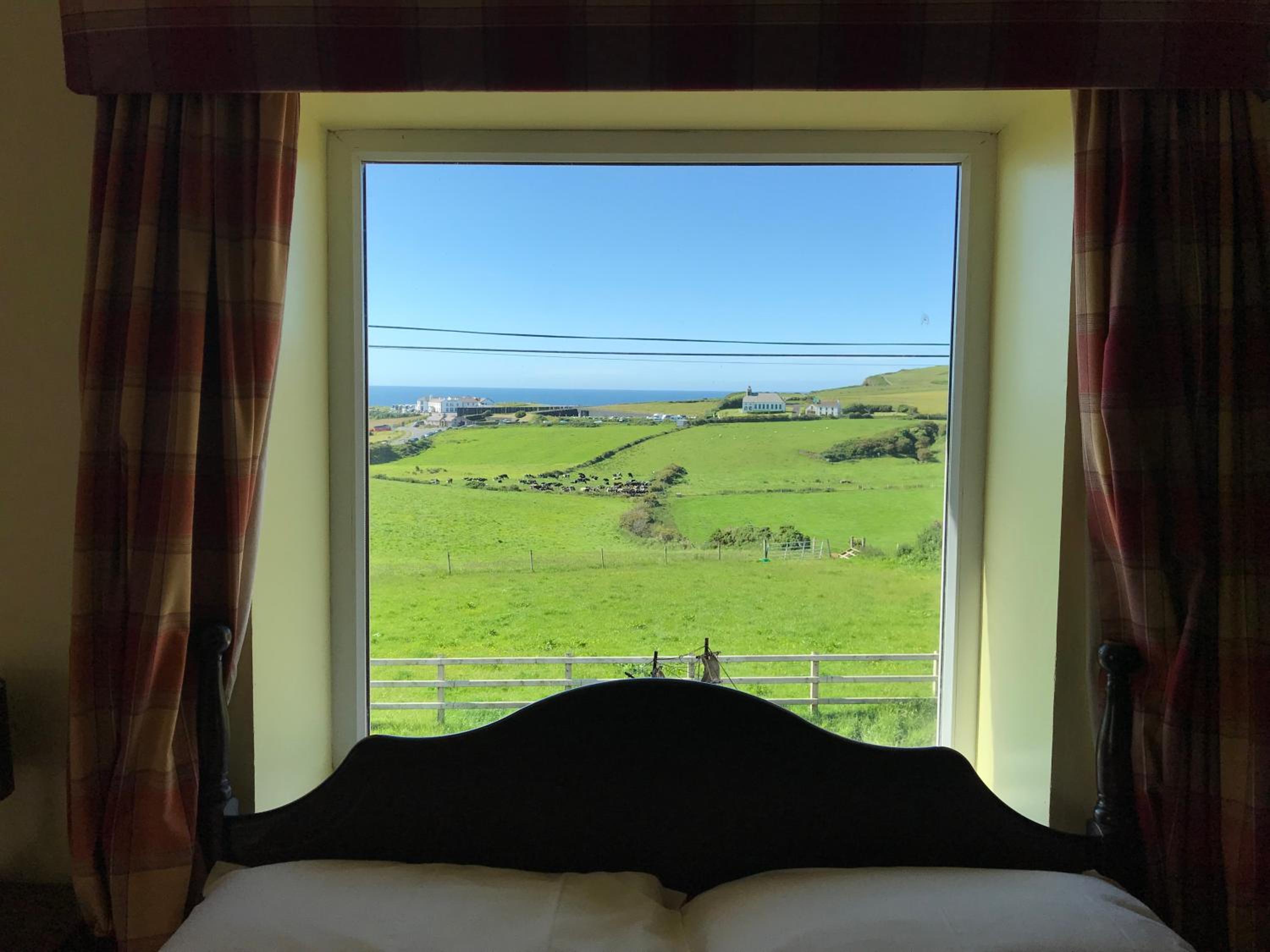 Carnside Guest House