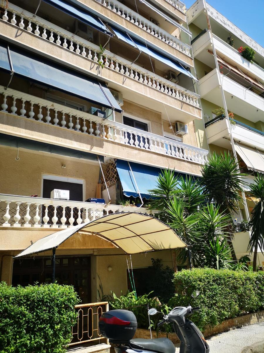 Explore Greece from Near the Sea Apartment photo 2
