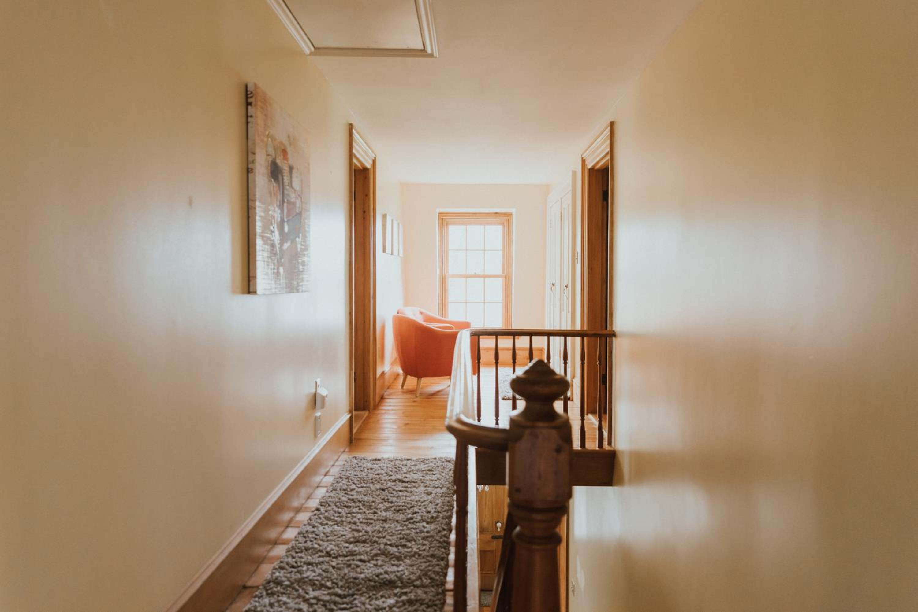 The Kitch'inn - Boutique Inn and Wine Bar