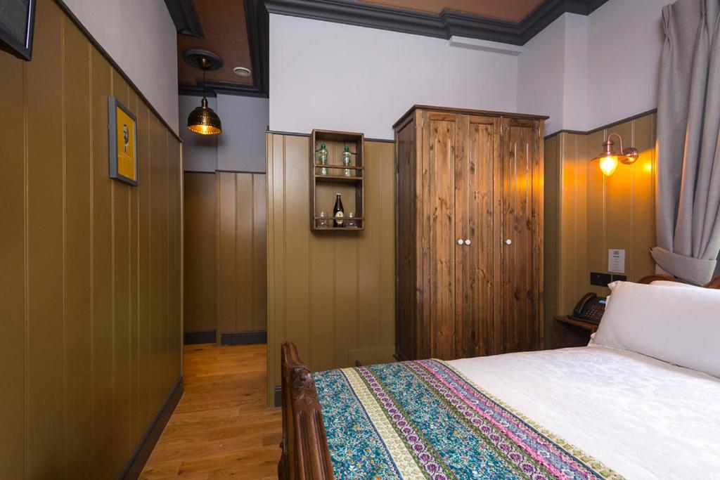 McGettigan's Townhouse - Olives & Figs Bistro