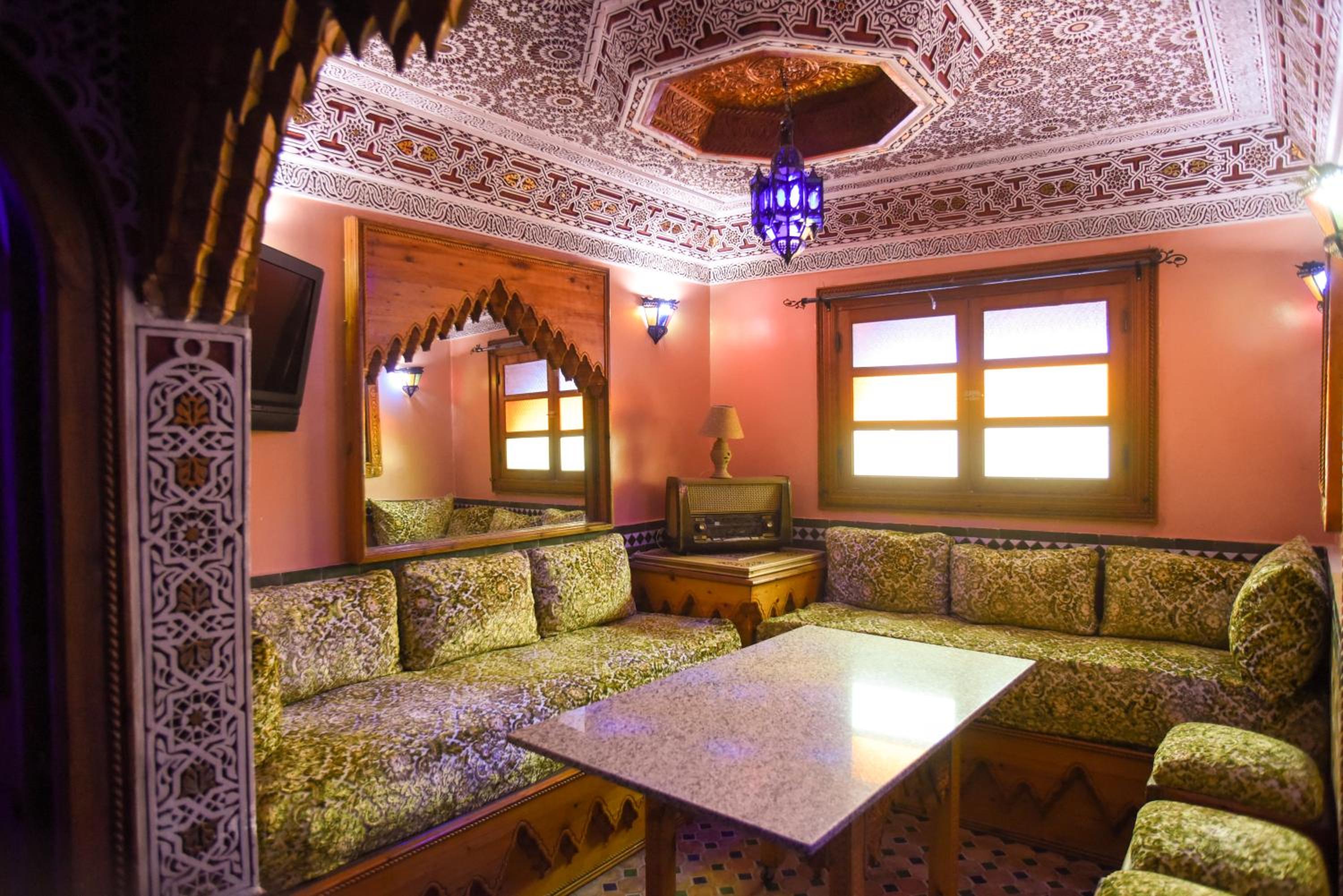 lounge