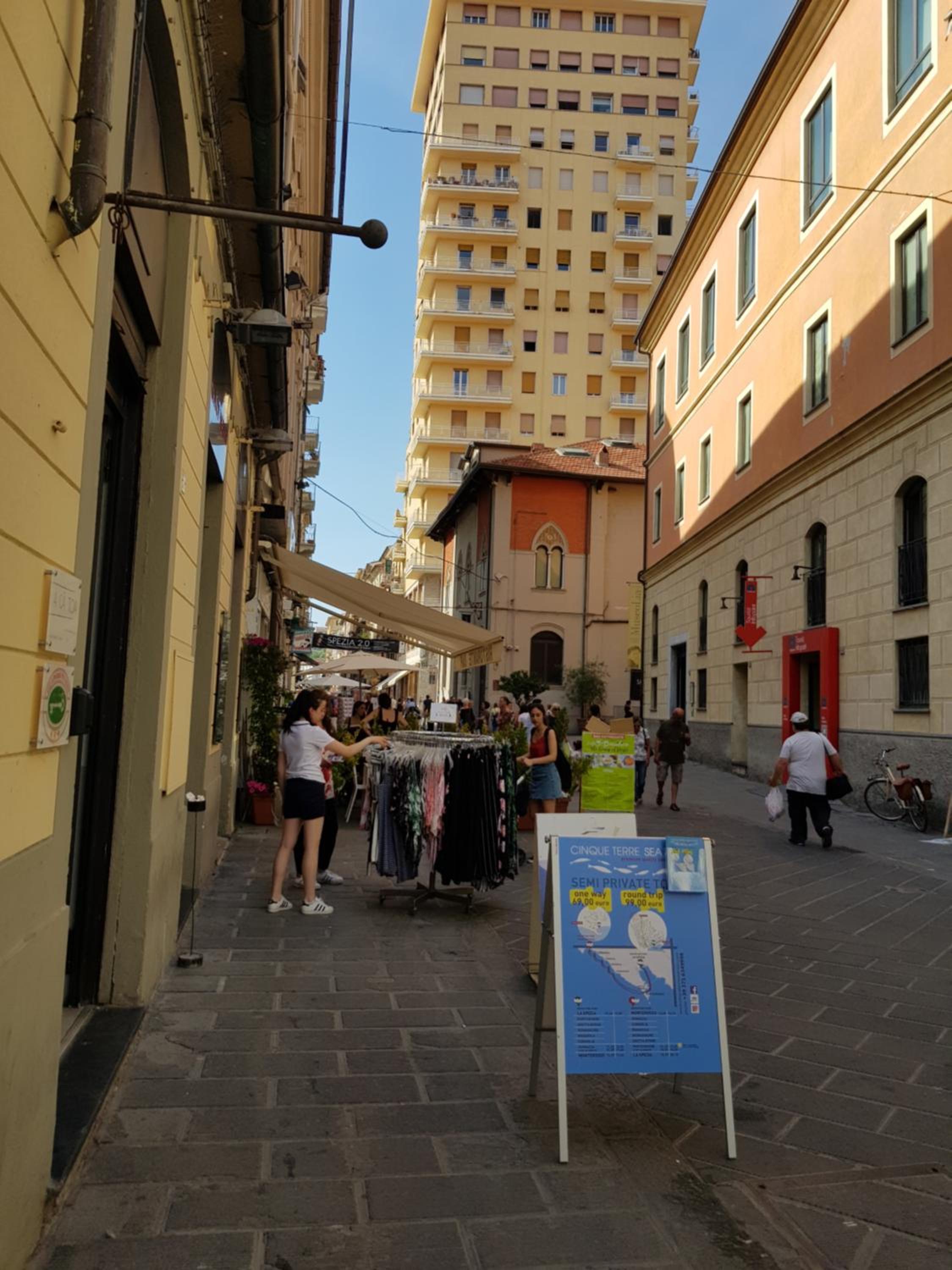 Photo 44