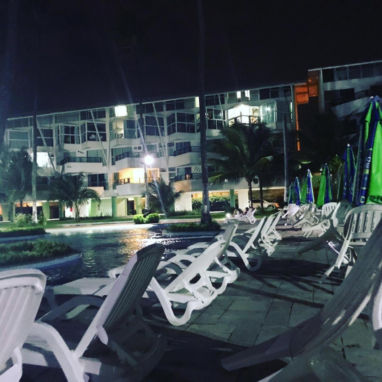 Ancorar Beira Mar Flats de 2 quartos Próximo ao Centro