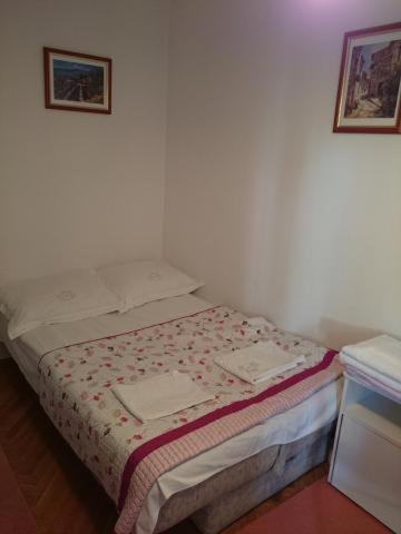 Apartments Cavar