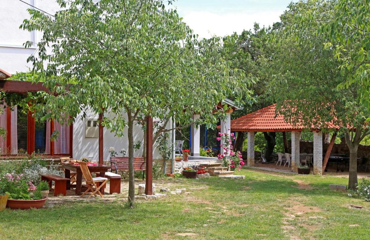 Holiday Home Krka Waterfalls view 2
