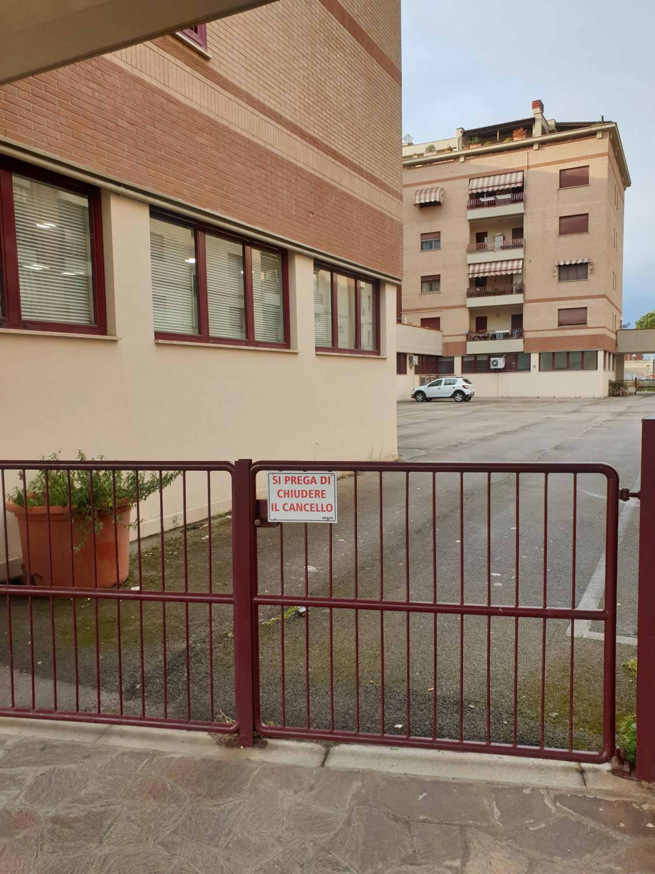 Moderno appartamento zona centrale view 2
