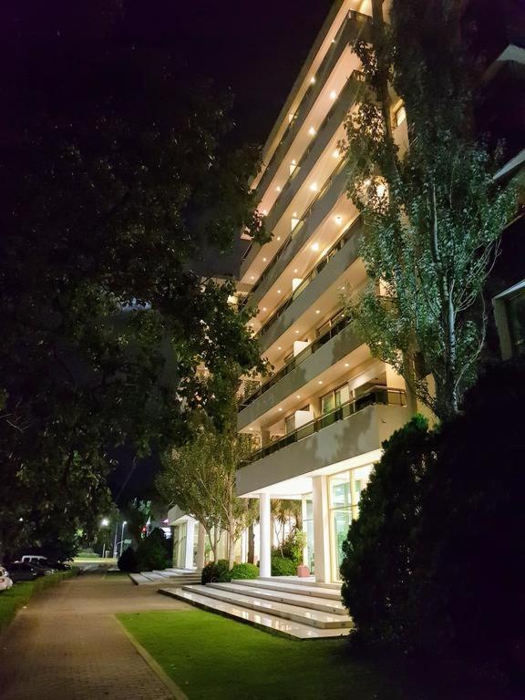 Building Albar