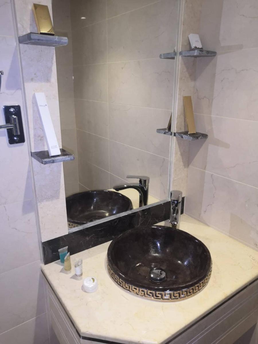 Zayara Hotel