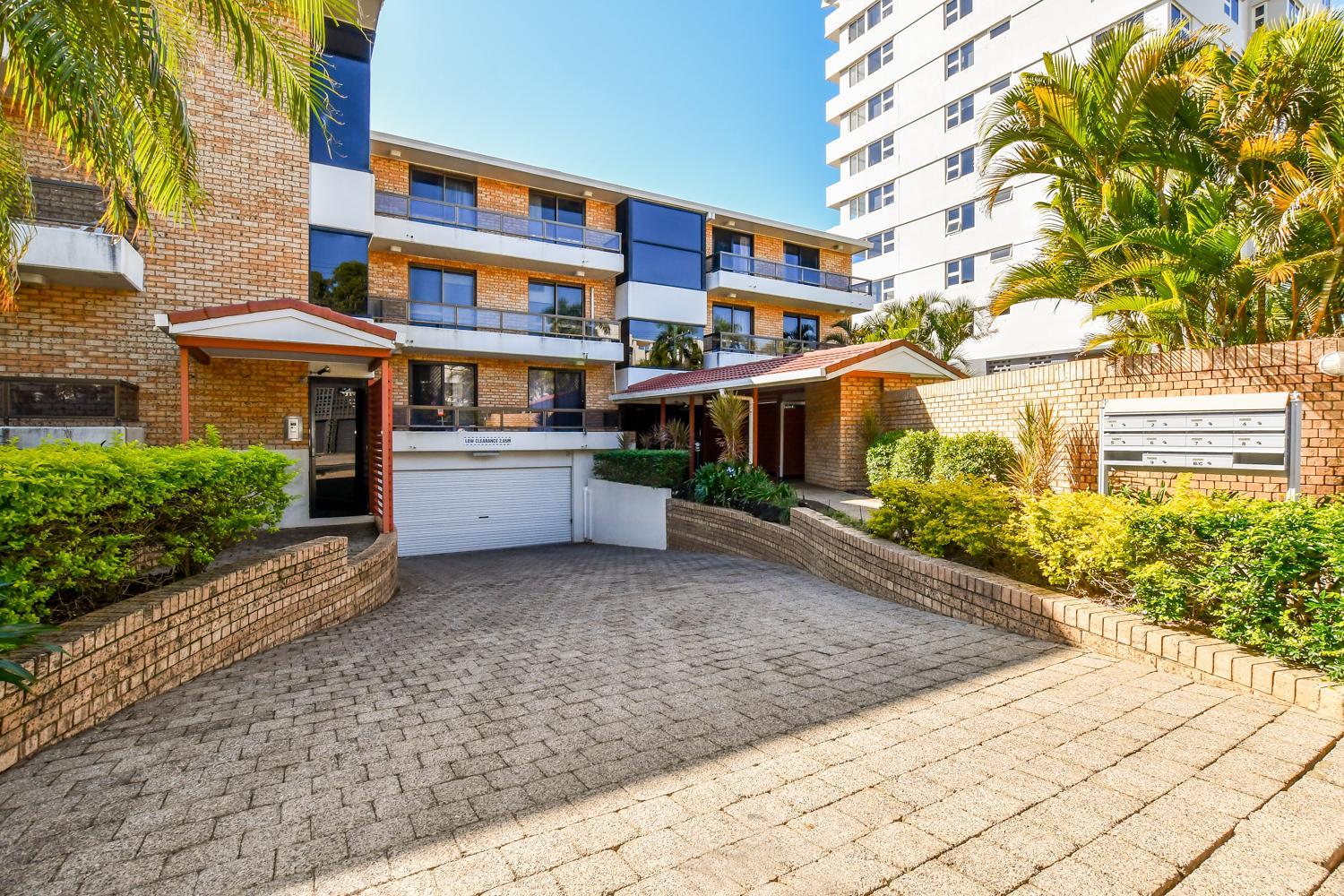 La Mer Apartments