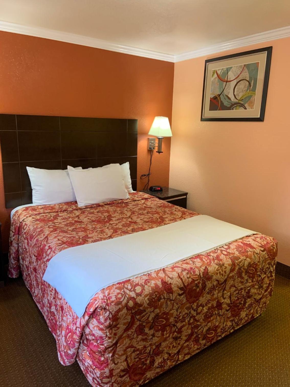 Budget Motel