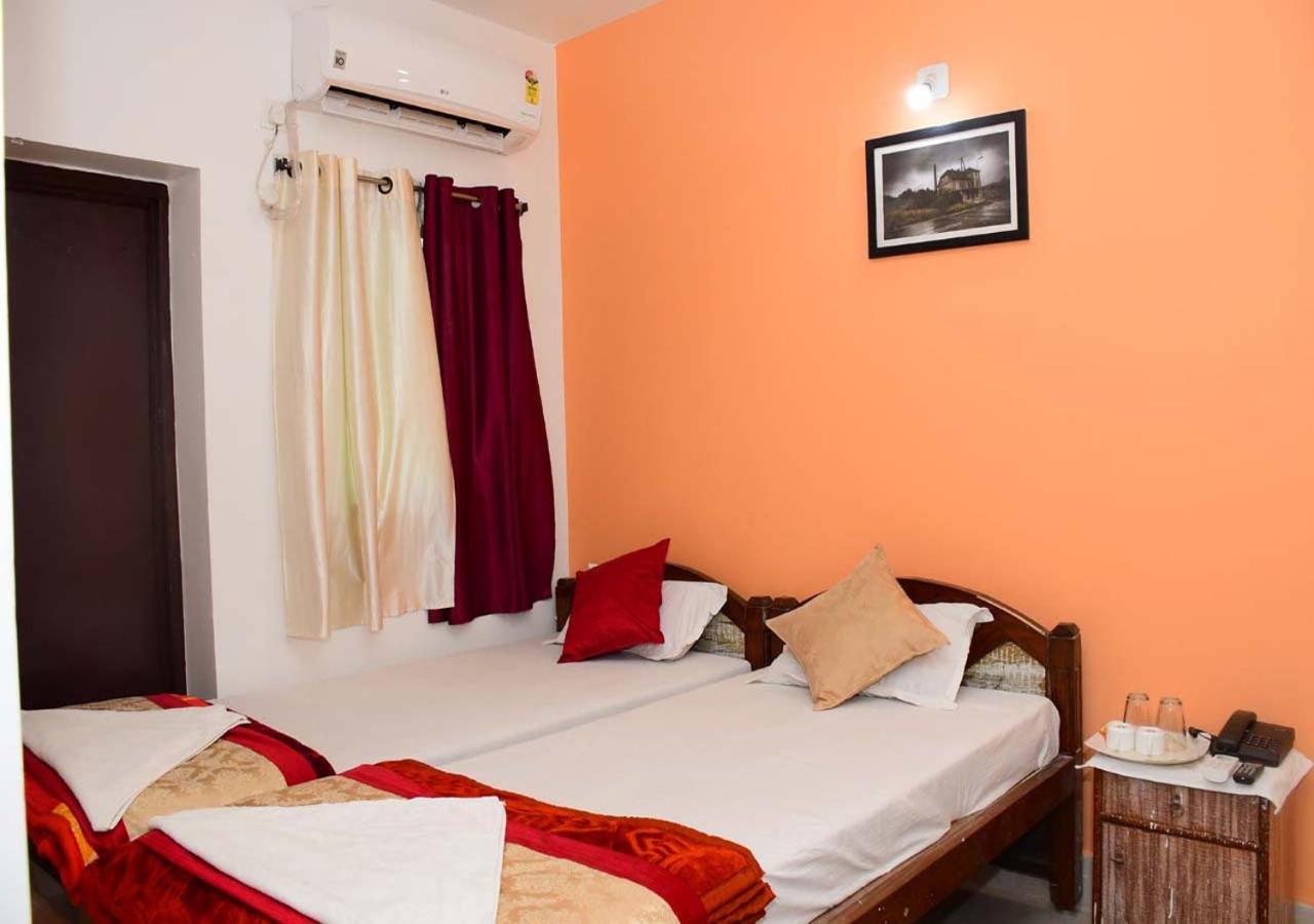 Satiya Guest House