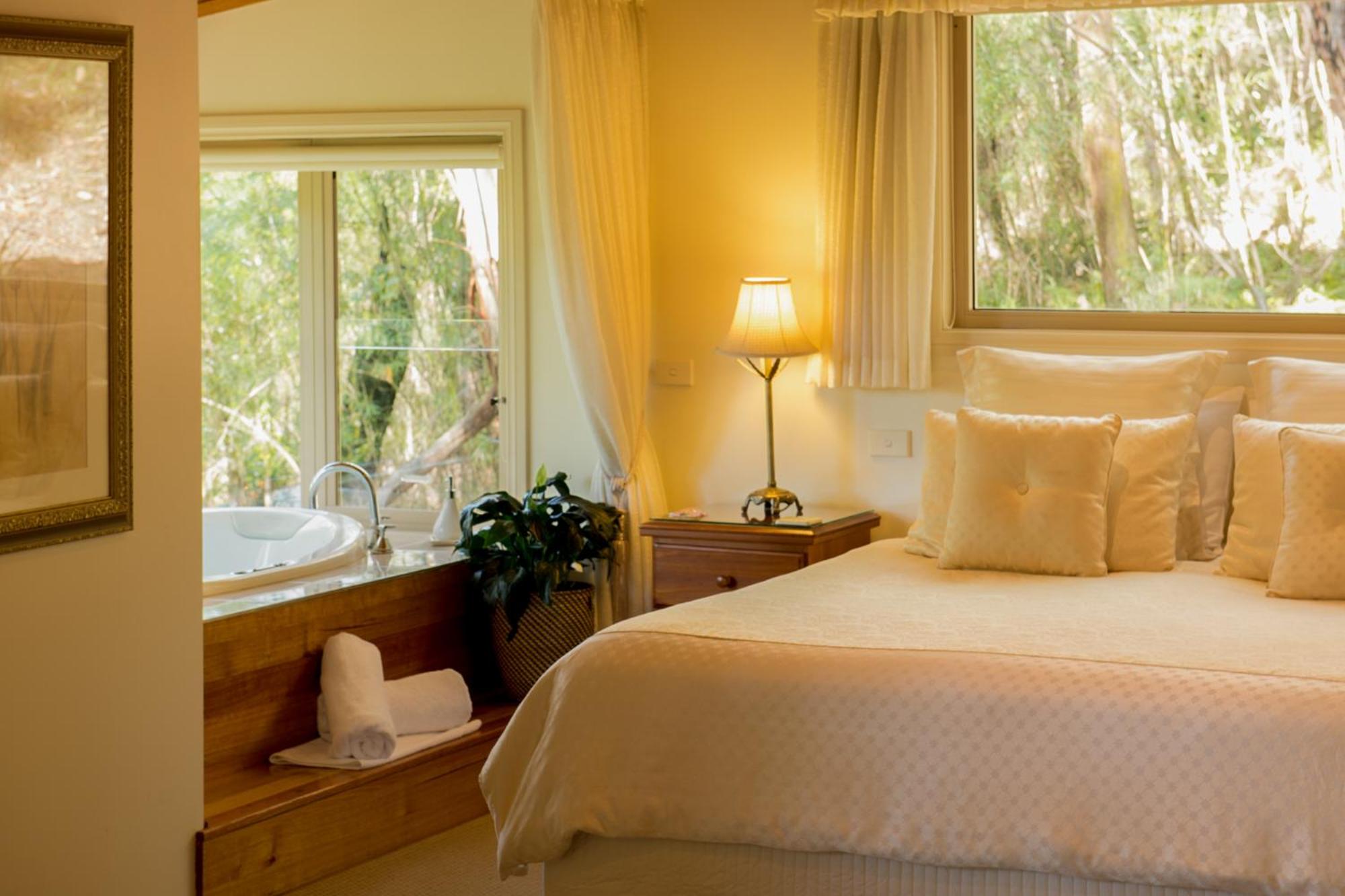 Myers Creek Cascades Luxury Cottages