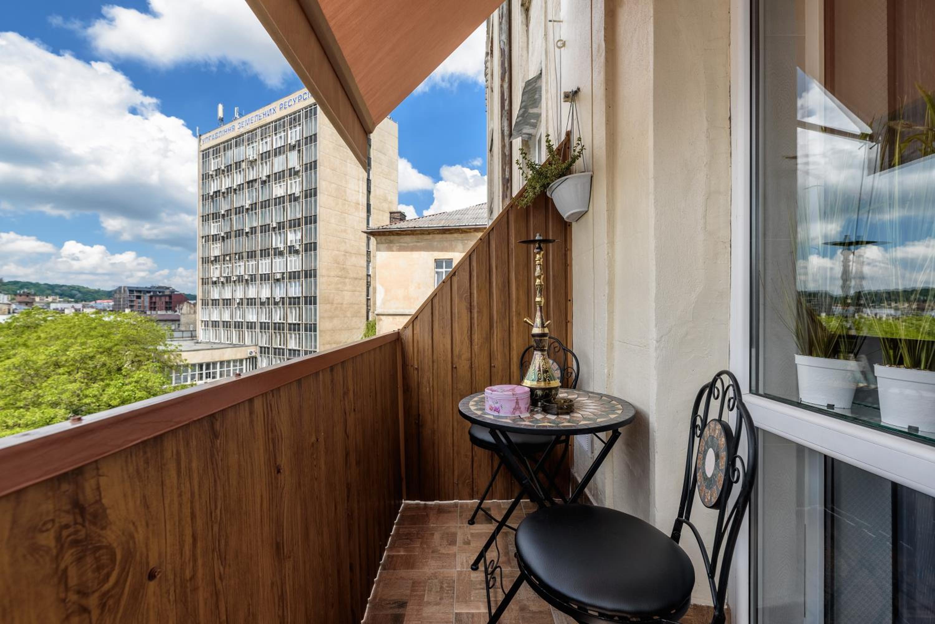 balance & terrace
