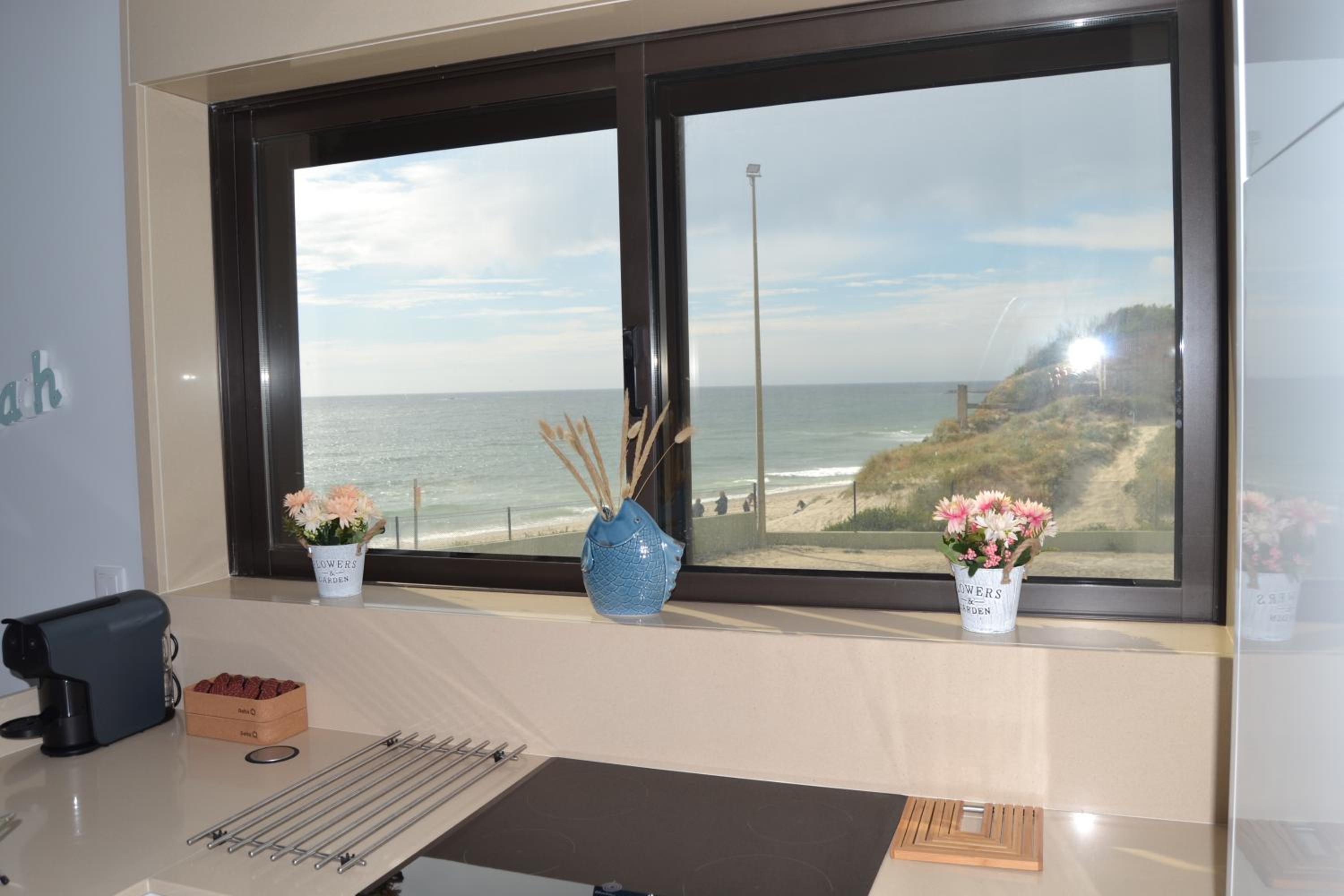 SUNKISSED OFIR HOUSE