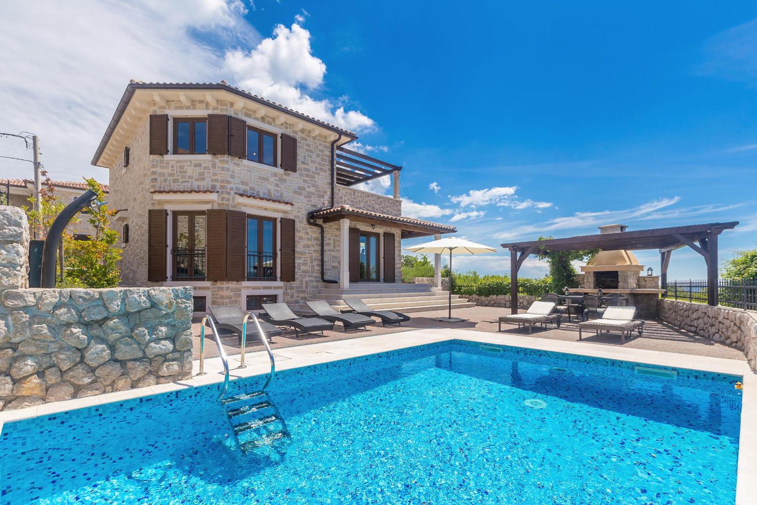 Villa Cavallo view 2