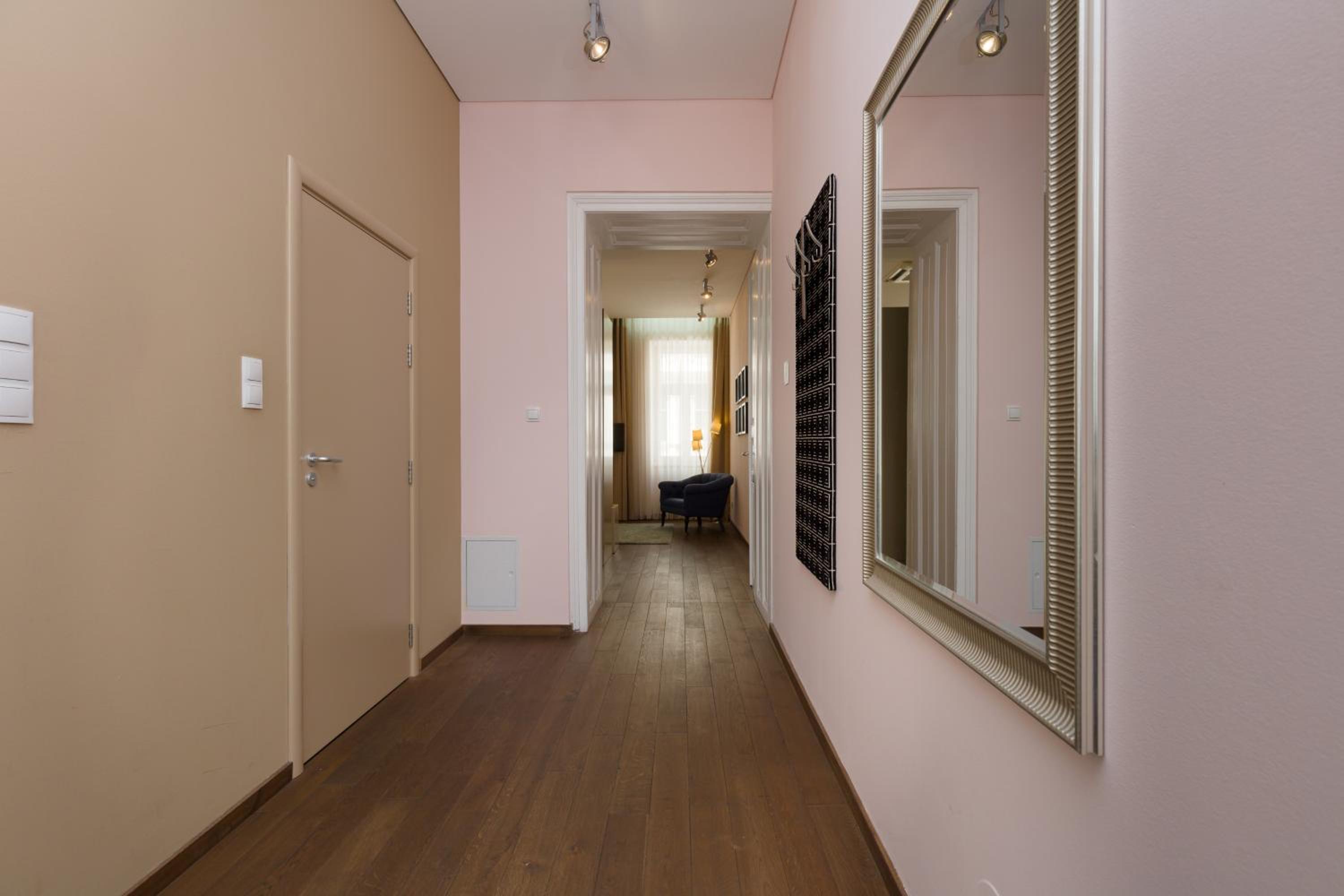 RAFAEL KAISER - Premium Apartments - Contactless Check-In