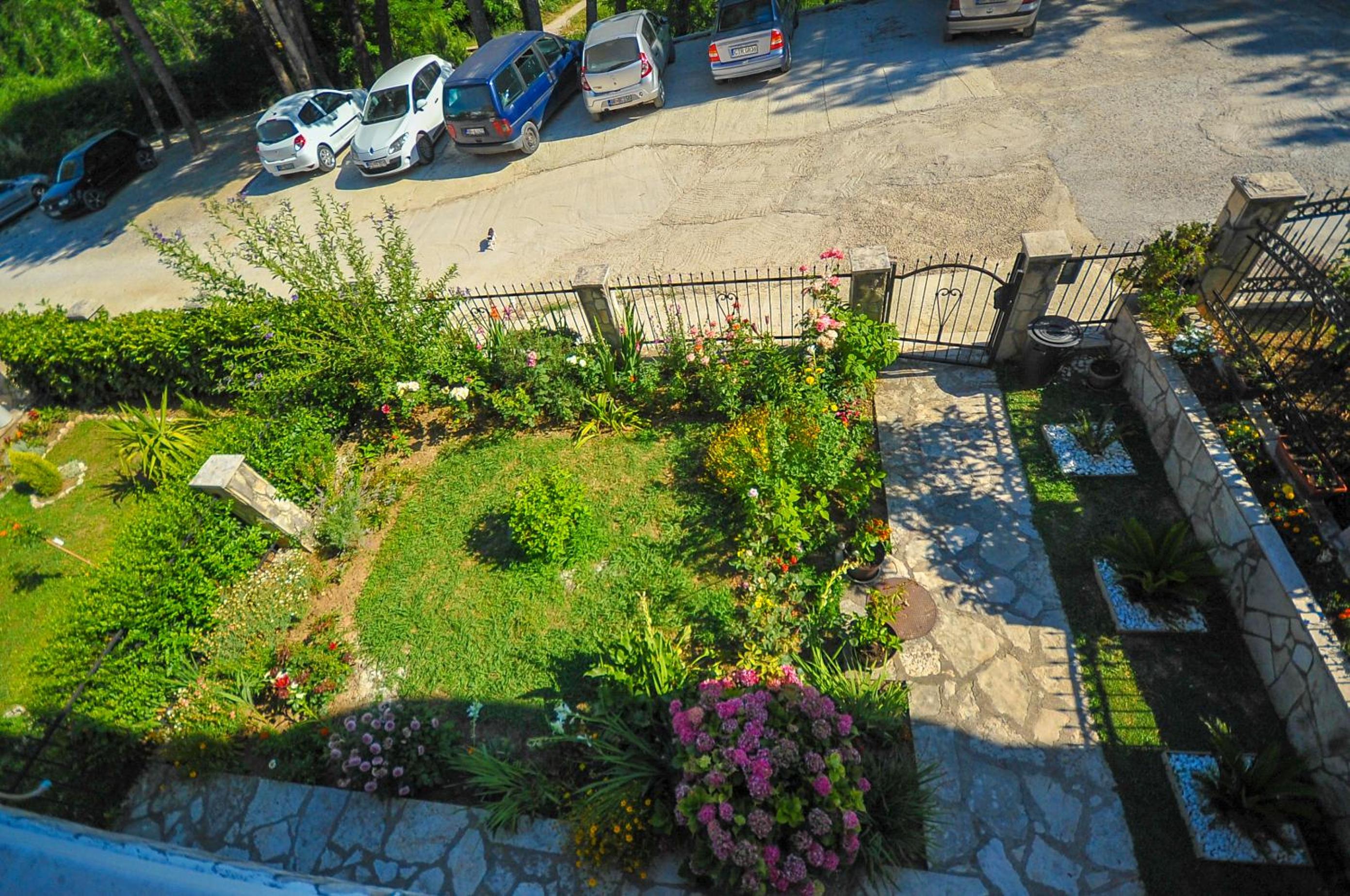 Apartments Kuc