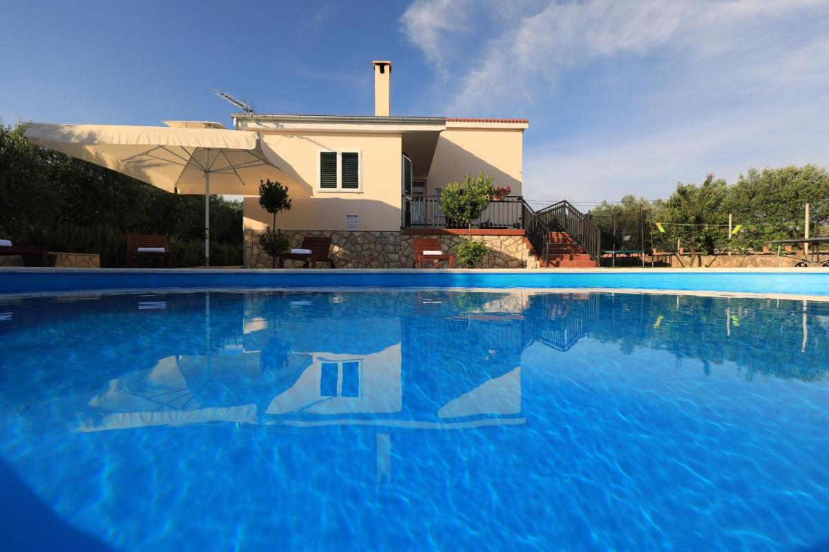 Villa Divinus view 2