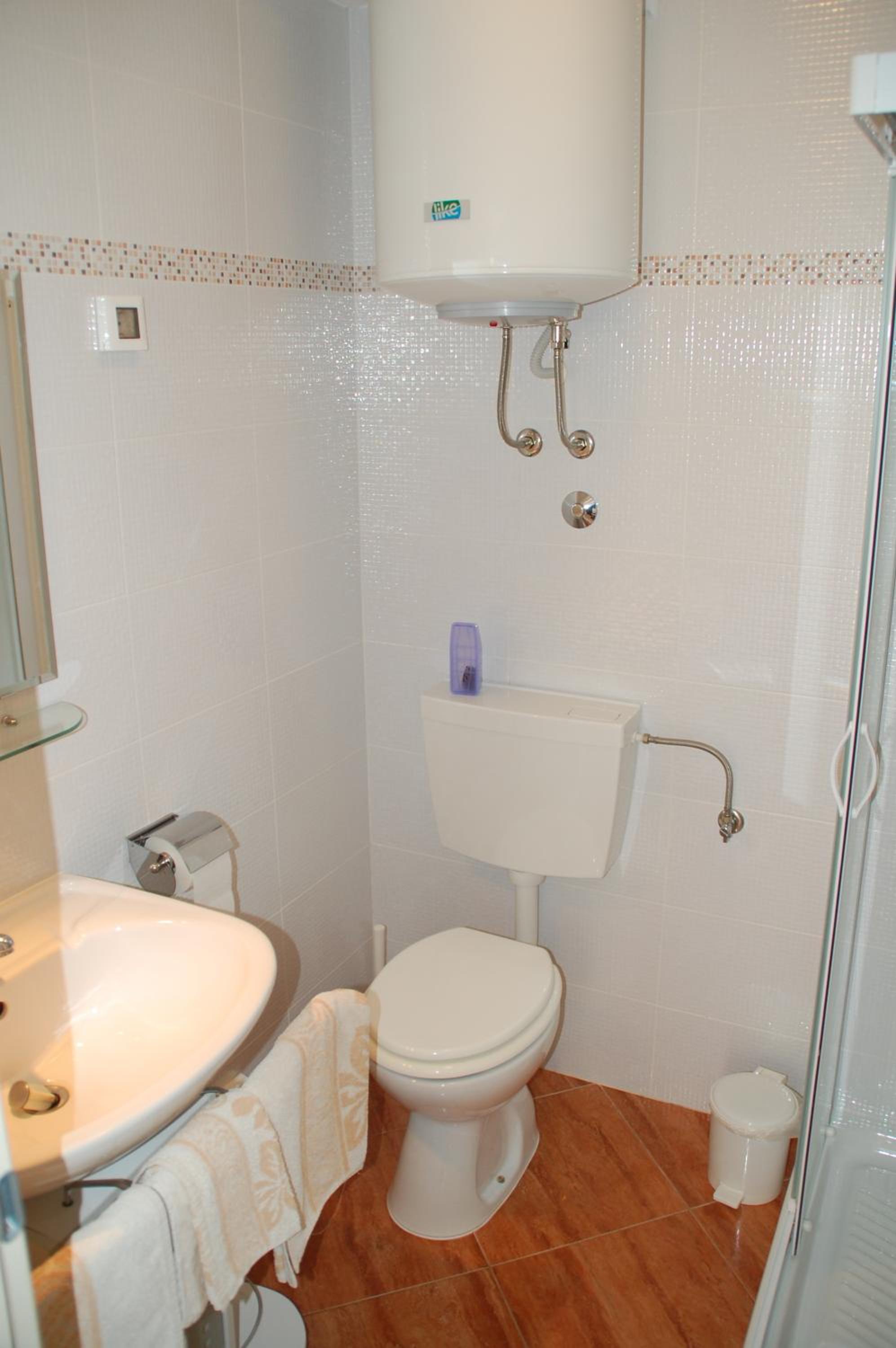 Photo 42