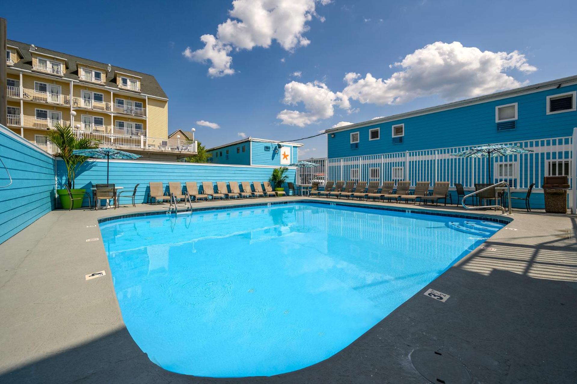 Madison Beach Motel