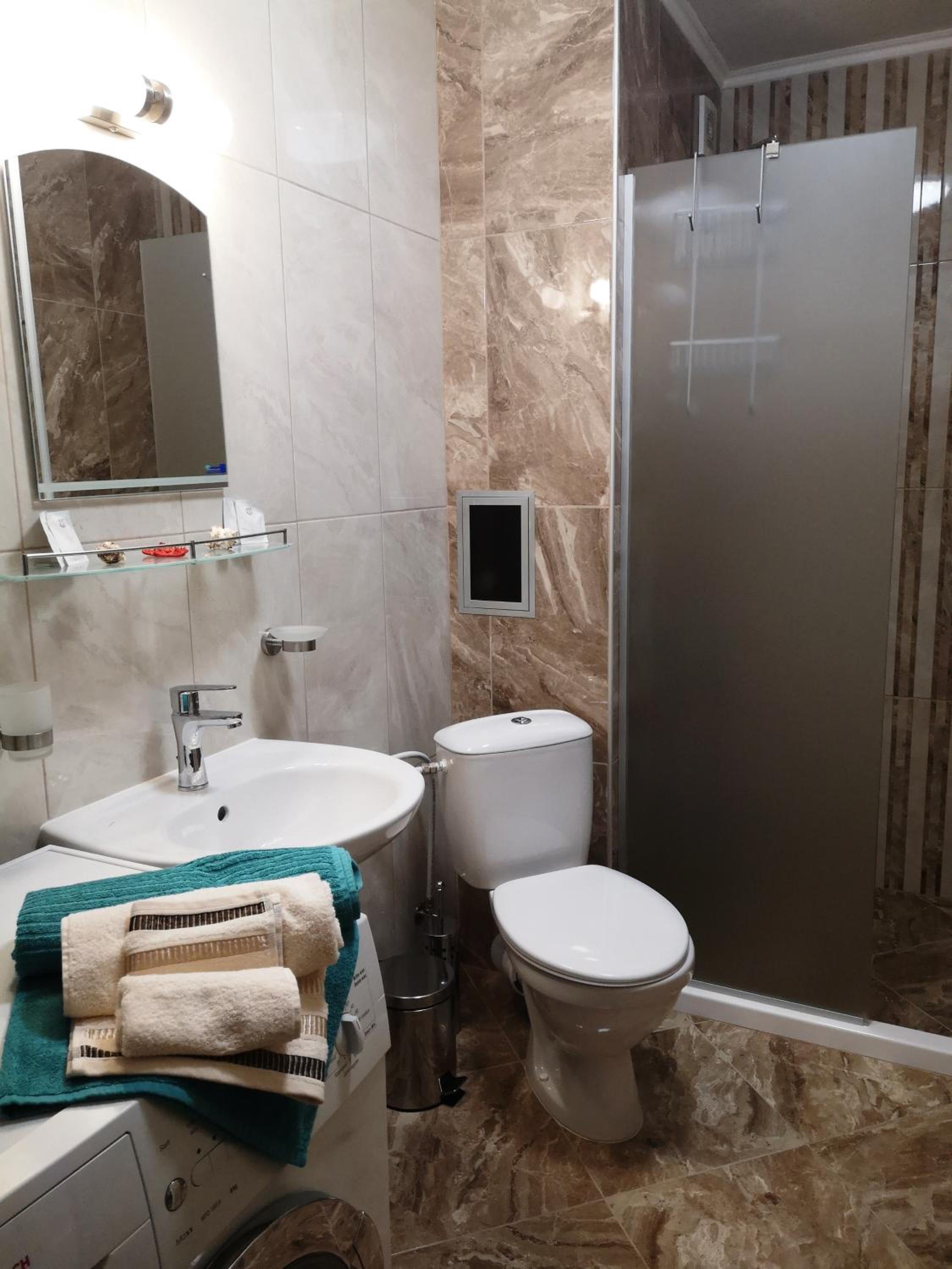 Art Apartments in Pomorie view 4