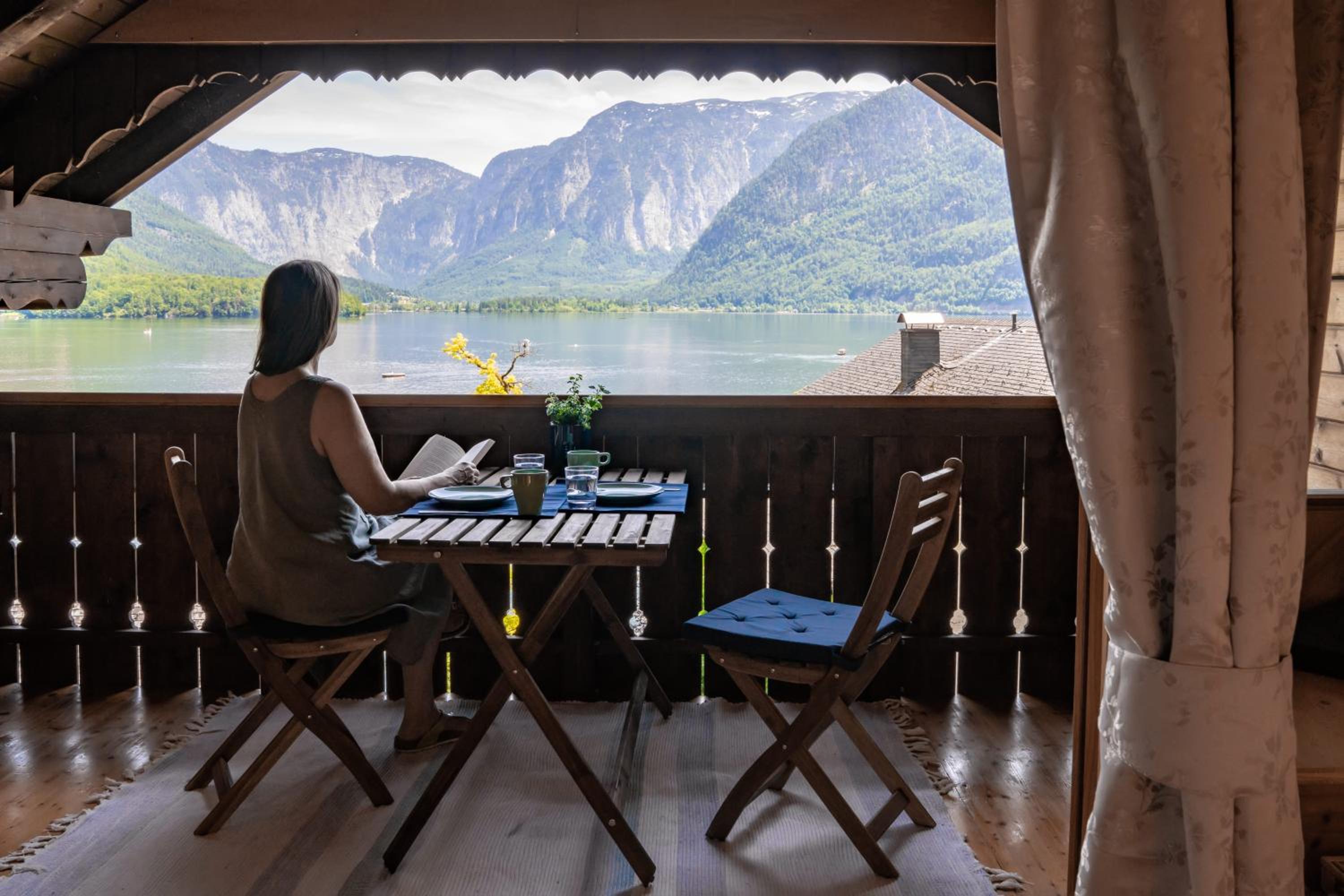 HALLSTATT LAKEVIEW Apartments