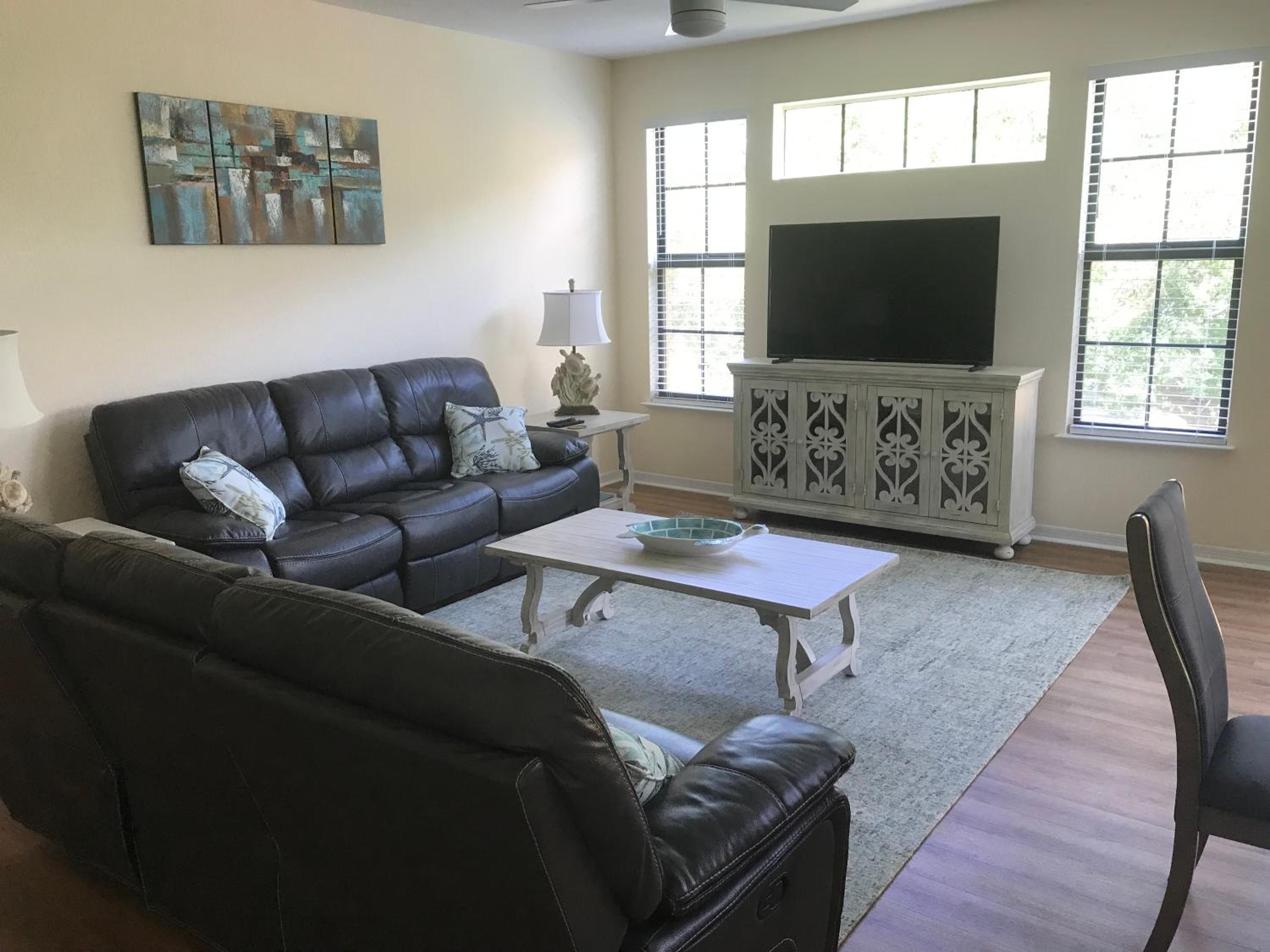 Serenata Condominiums,Sarasota - Property Image 8