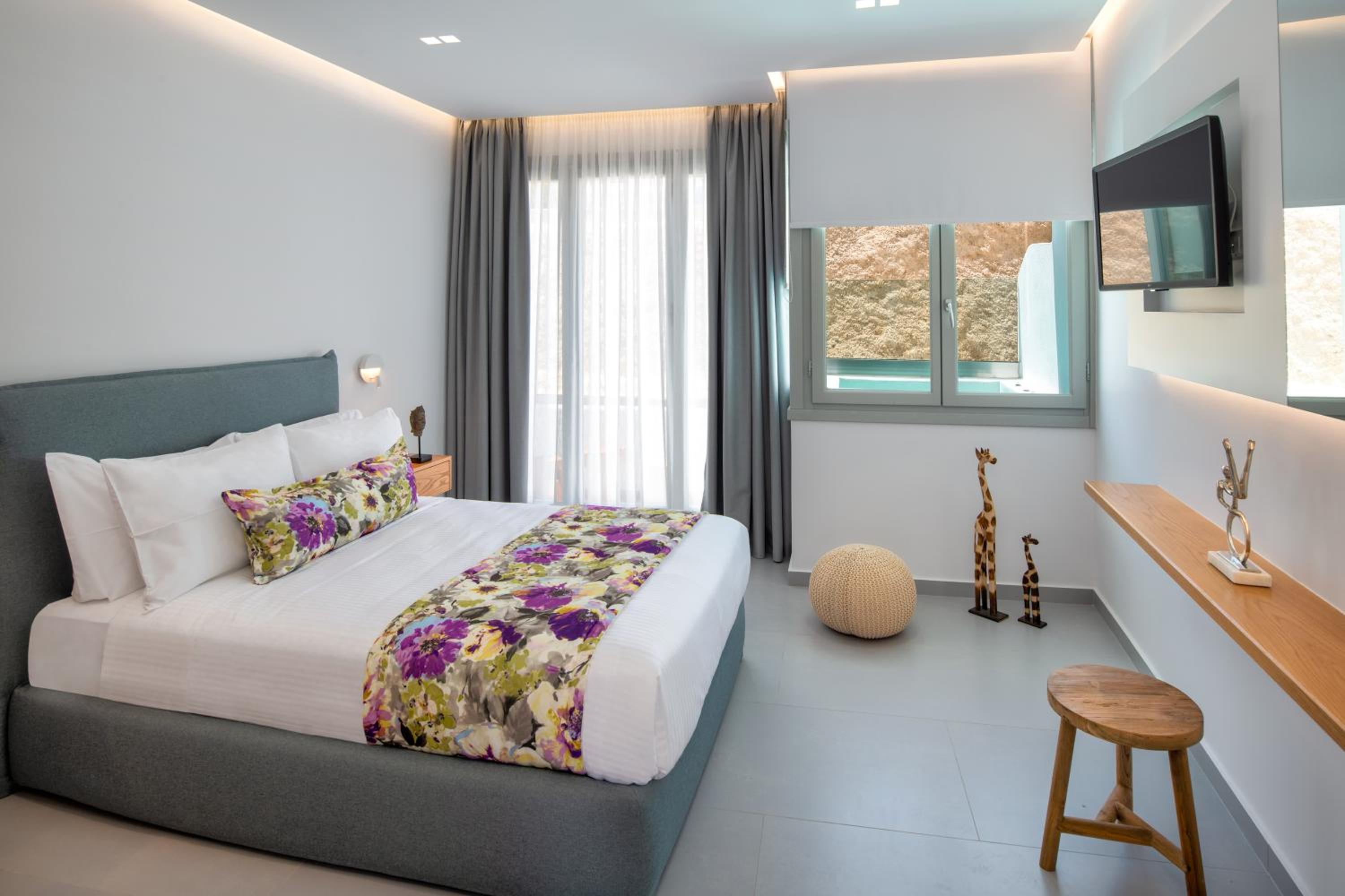 Harmony Suites en Fira
