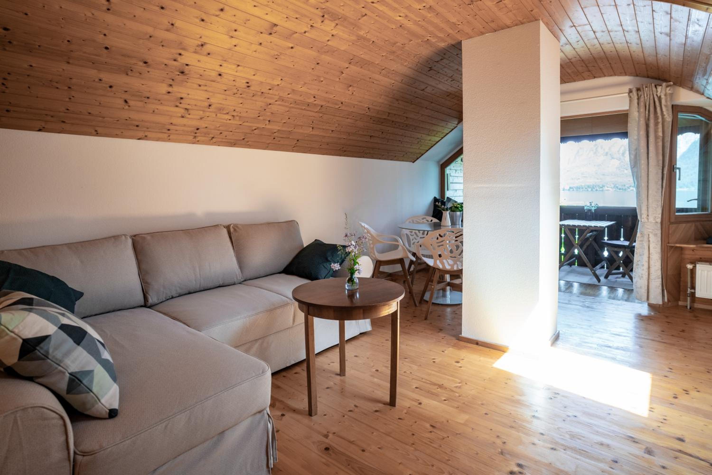 HALLSTATT LAKEVIEW Apartments