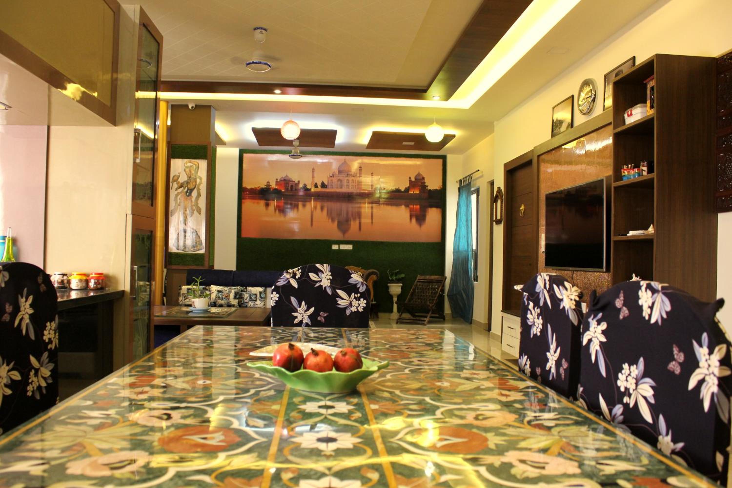 Photo 90 sur 115 de The Hideout Agra Garden Homestay - Near Taj Mahal