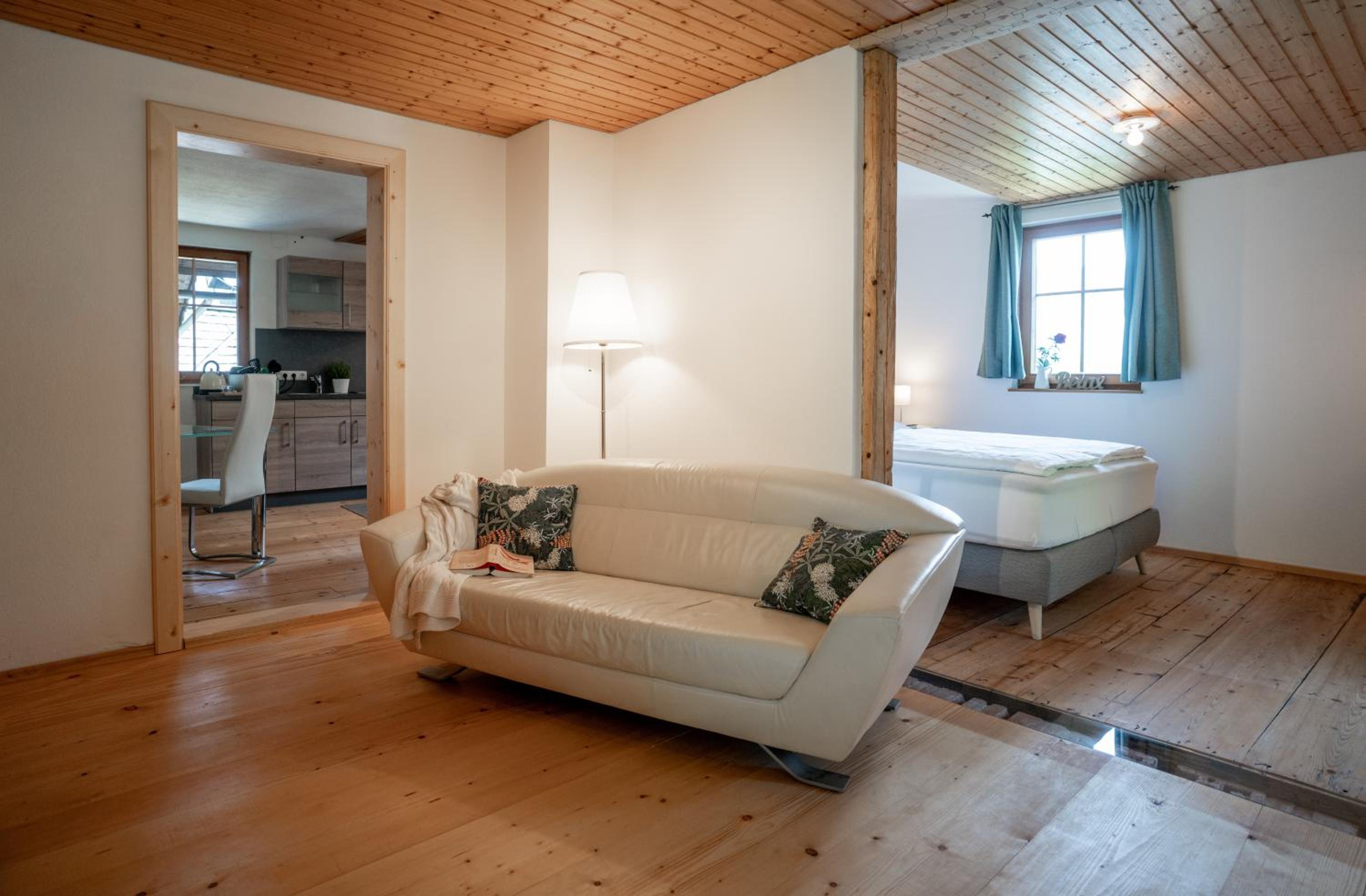 HALLSTATT LAKEVIEW Apartments