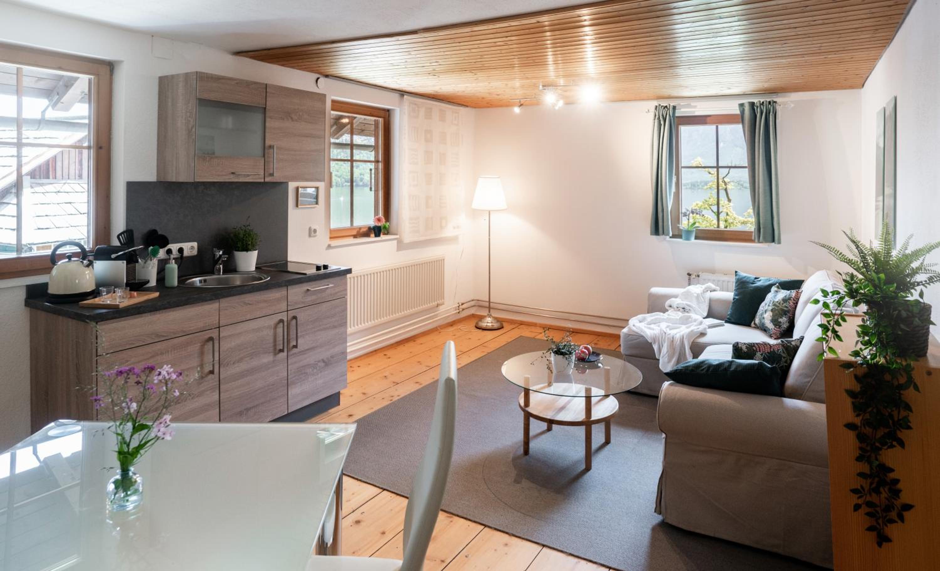 HALLSTATT LAKEVIEW Apartments