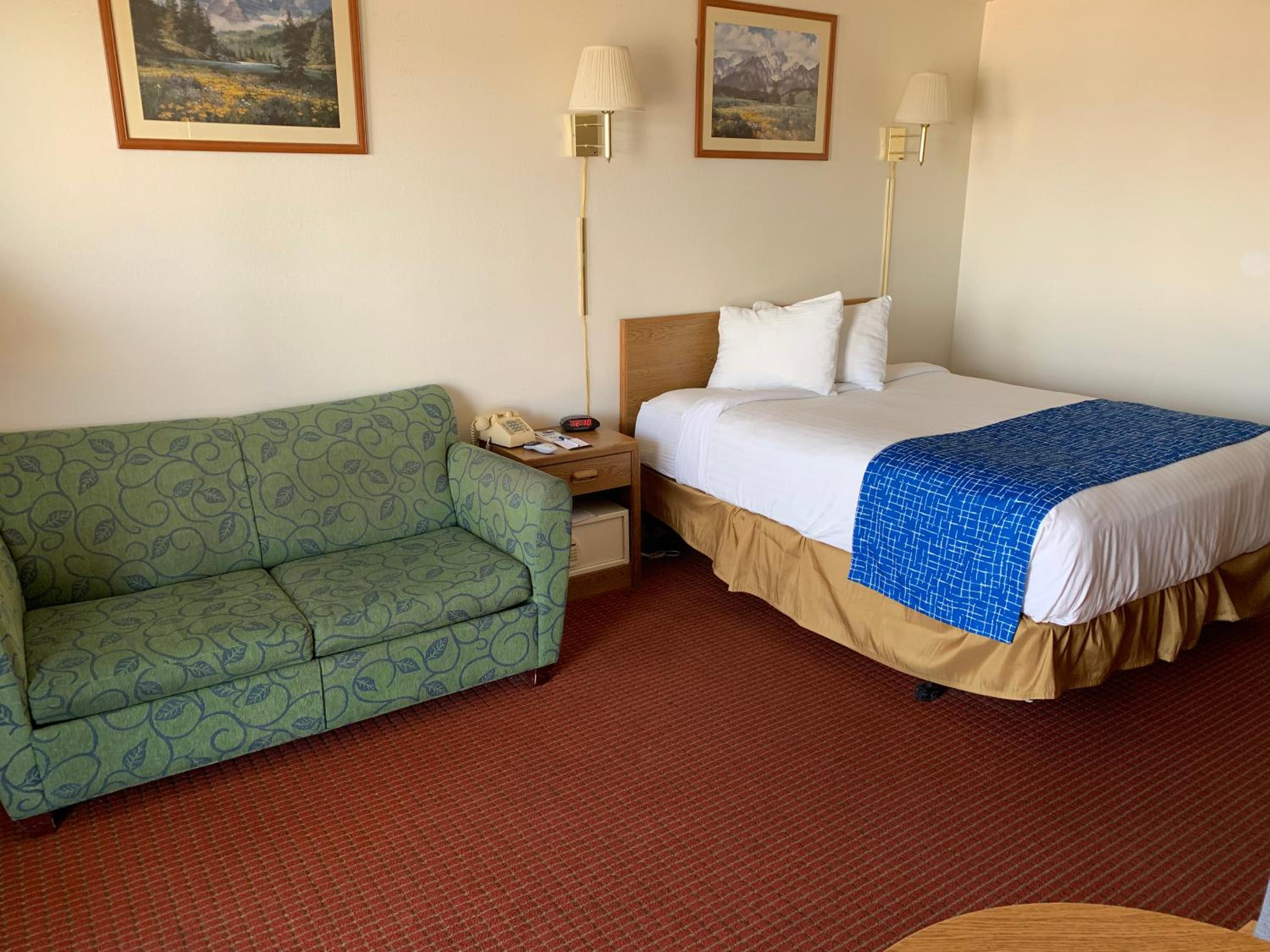 Travelodge by Wyndham Cedar City view 5