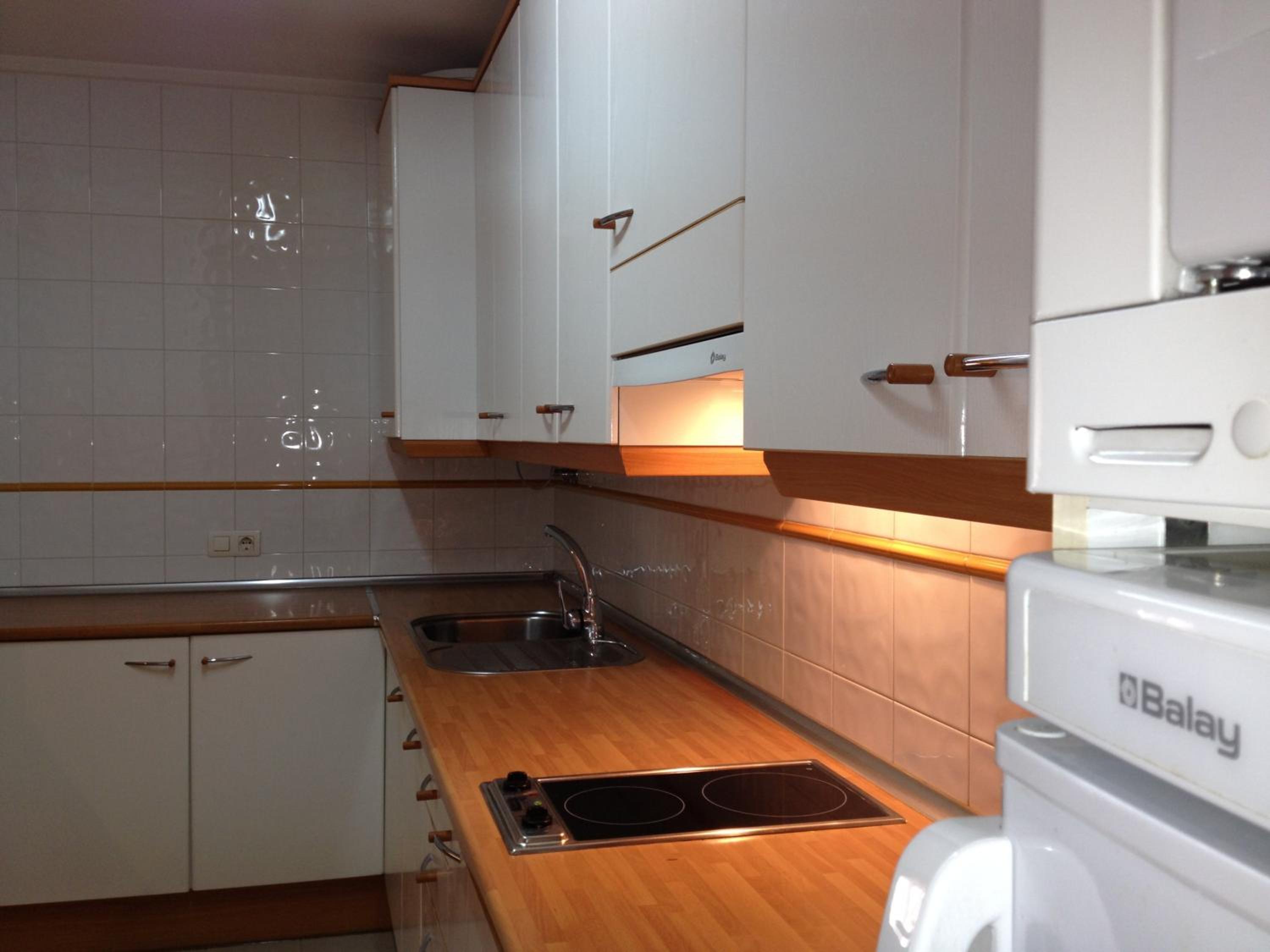 Apartamentos Turisticos Puerta de León photo 2