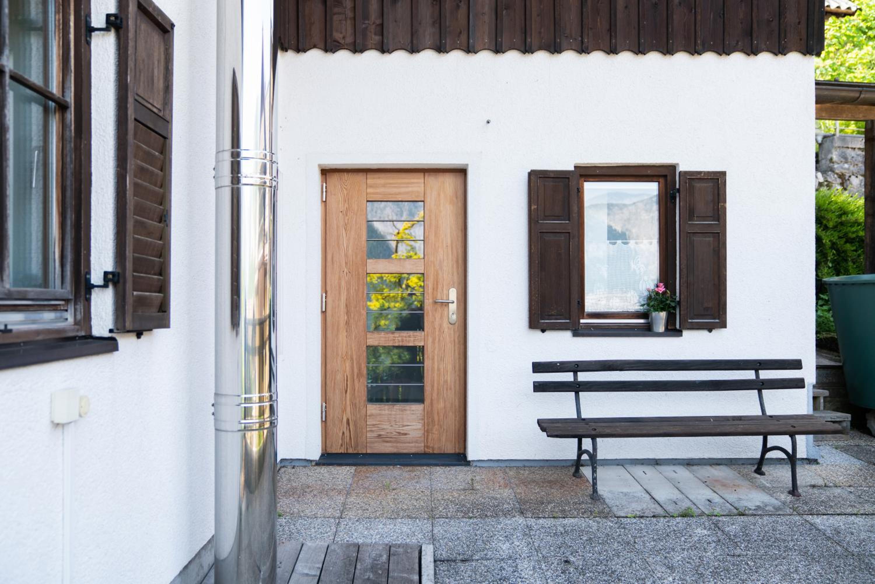 HALLSTATT LAKEVIEW Apartments