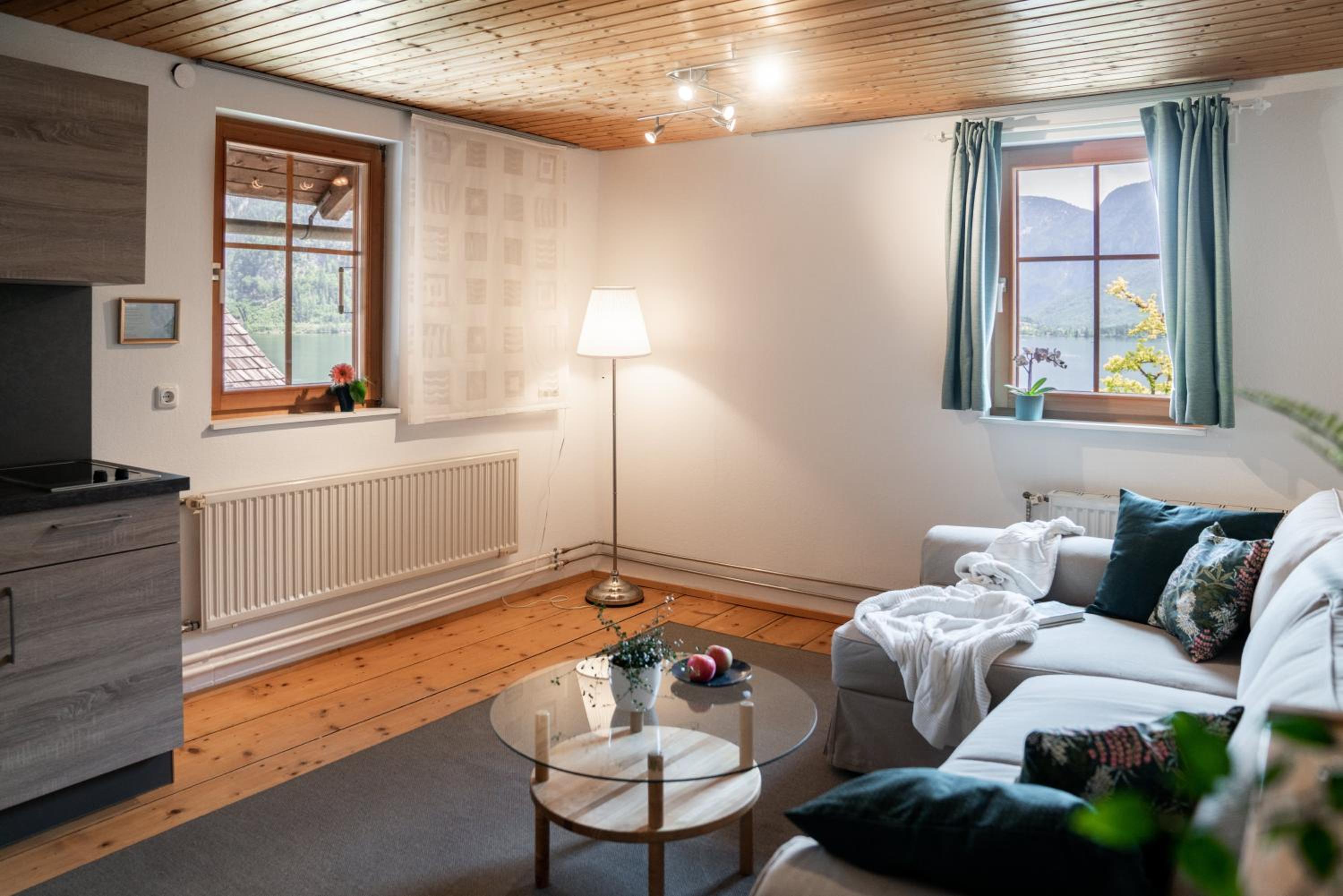 HALLSTATT LAKEVIEW Apartments